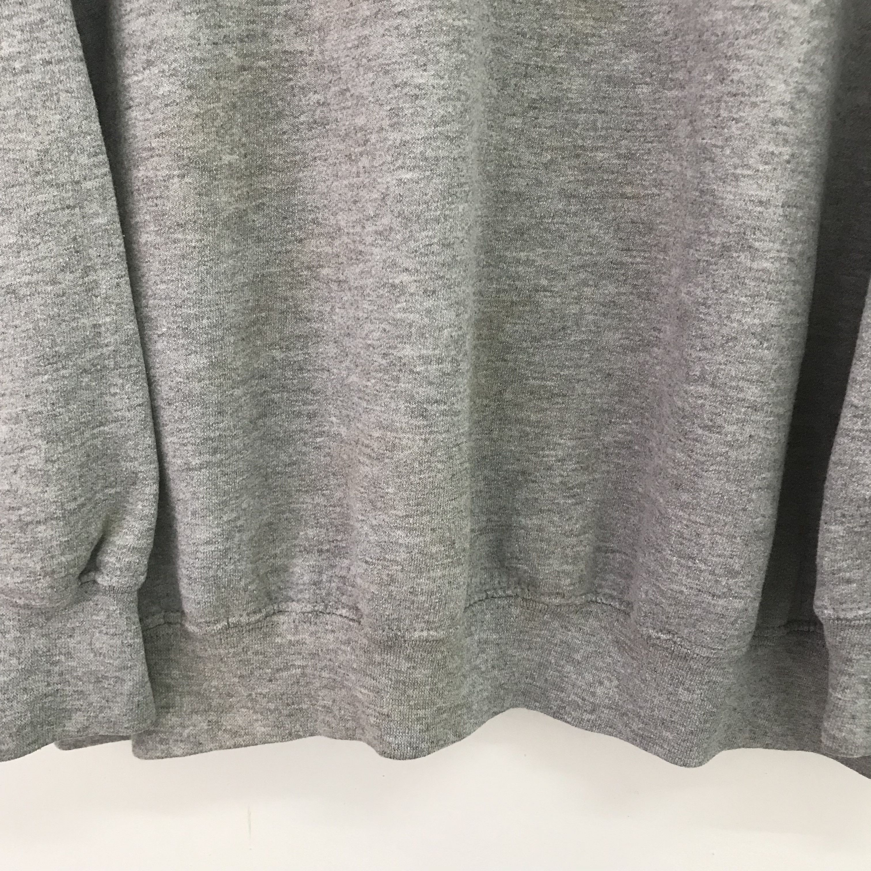 Arts & Science Vintage Grizzly Bear Gray Sweatshirt 2Xlarge Size US XXL / EU 58 / 5 - 6 Thumbnail