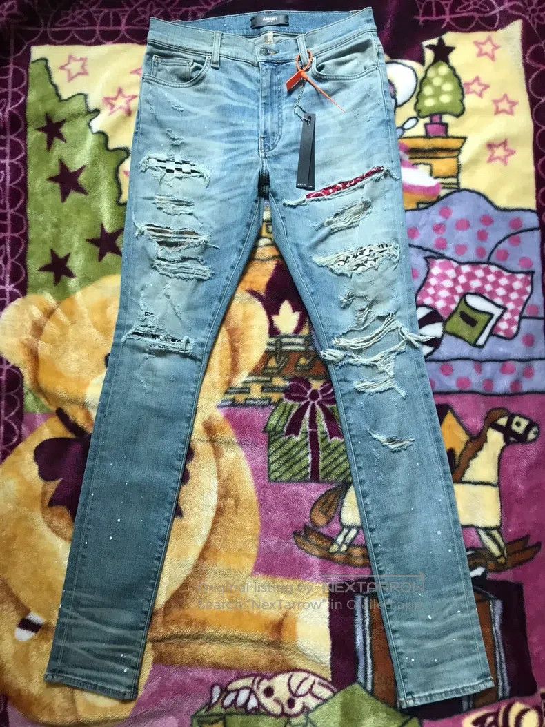 Other Amiri Size 32 Cashew-flower pattern plaid blue jeans Size US 32 / EU 48 - 1 Thumbnail