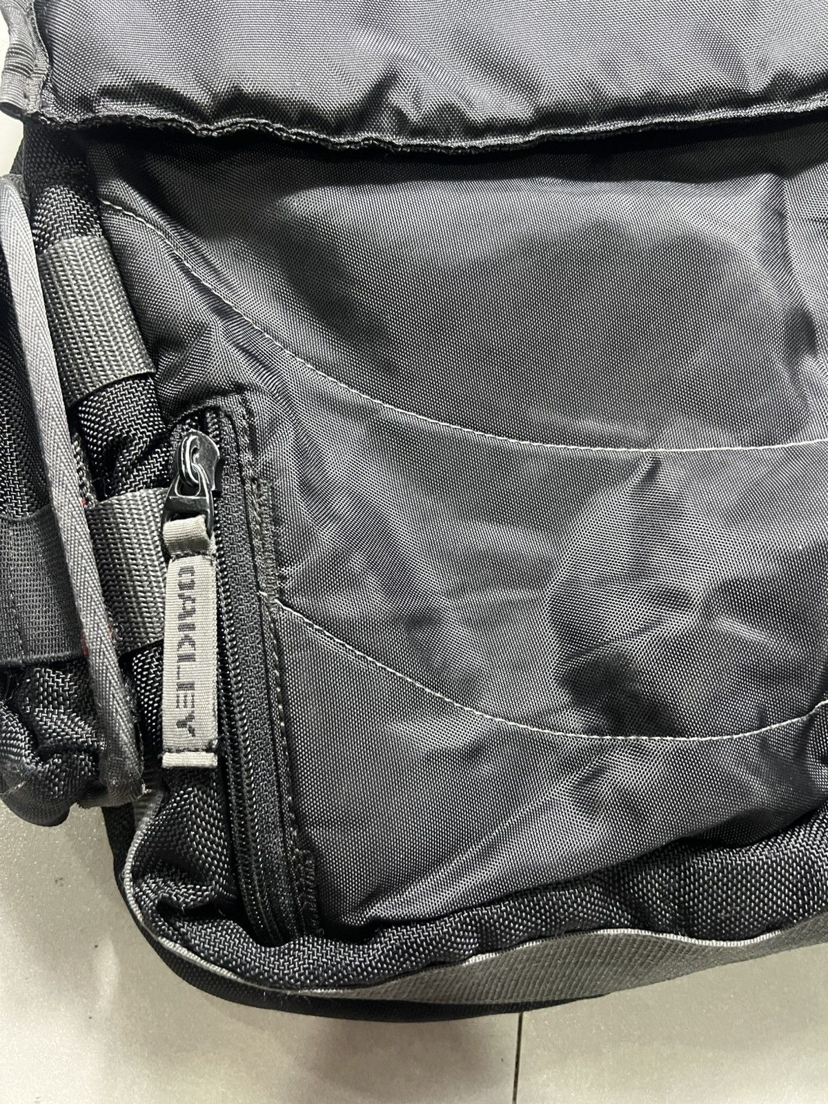 Oakley Oakley - 2005 AP Tactical Sandbag Size ONE SIZE - 10 Thumbnail