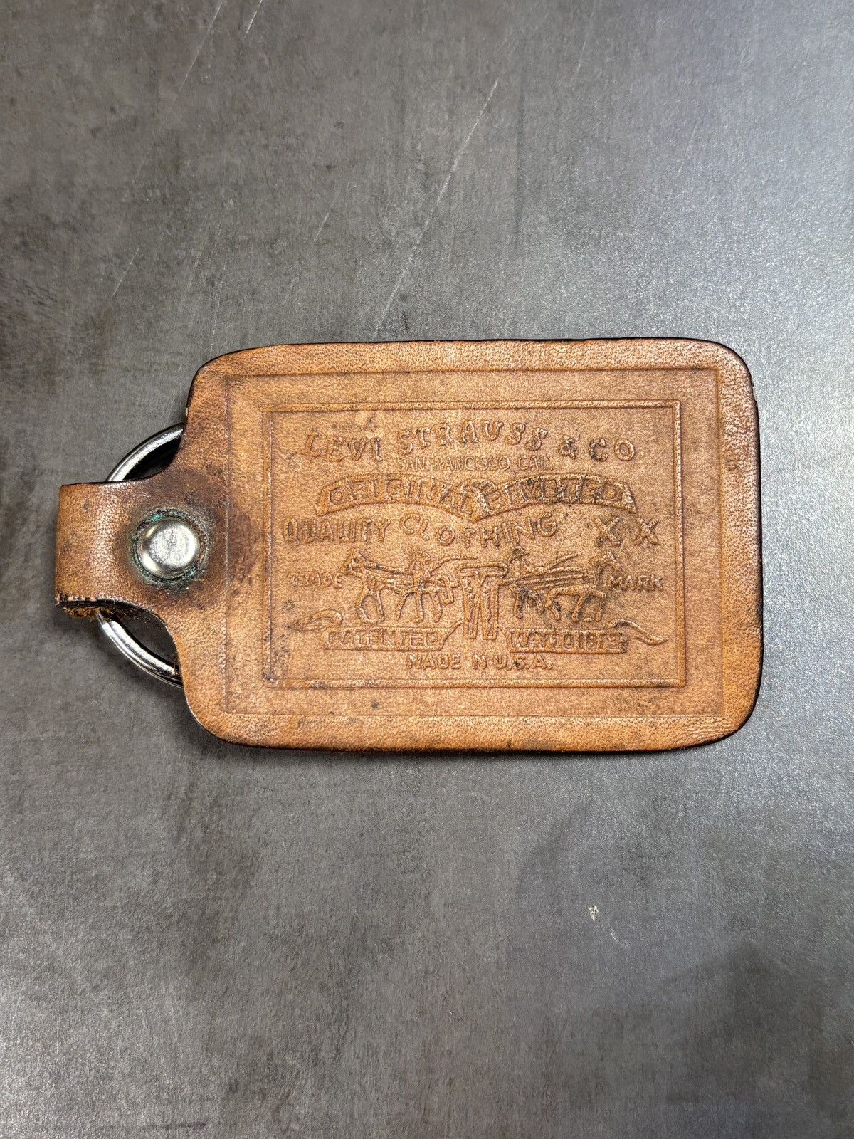 Levi's 1970s Levi's Leather Keychain Vintage Levis Accessories Line Size ONE SIZE - 8 Thumbnail