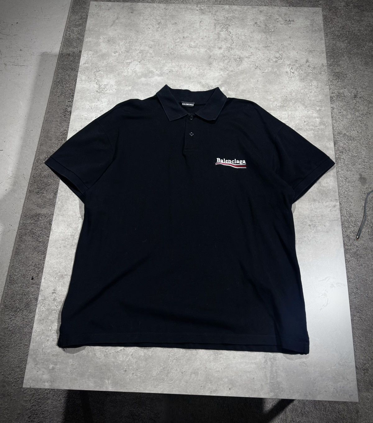 Balenciaga balenciaga political campaign polo Size US L / EU 52-54 / 3 - 1 Thumbnail