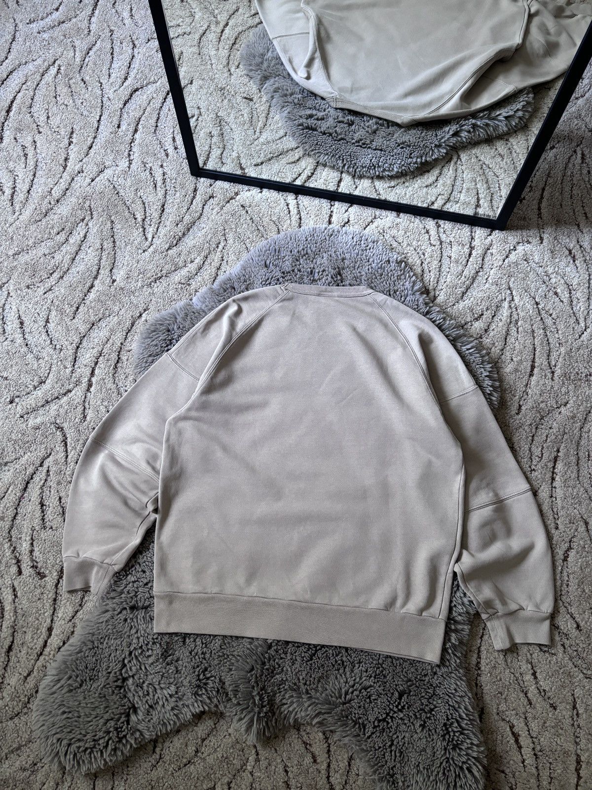 Dries Van Noten Dries Van Noten oversized beige cotton basic sweatshirt Size US M / EU 48-50 / 2 - 2 Thumbnail