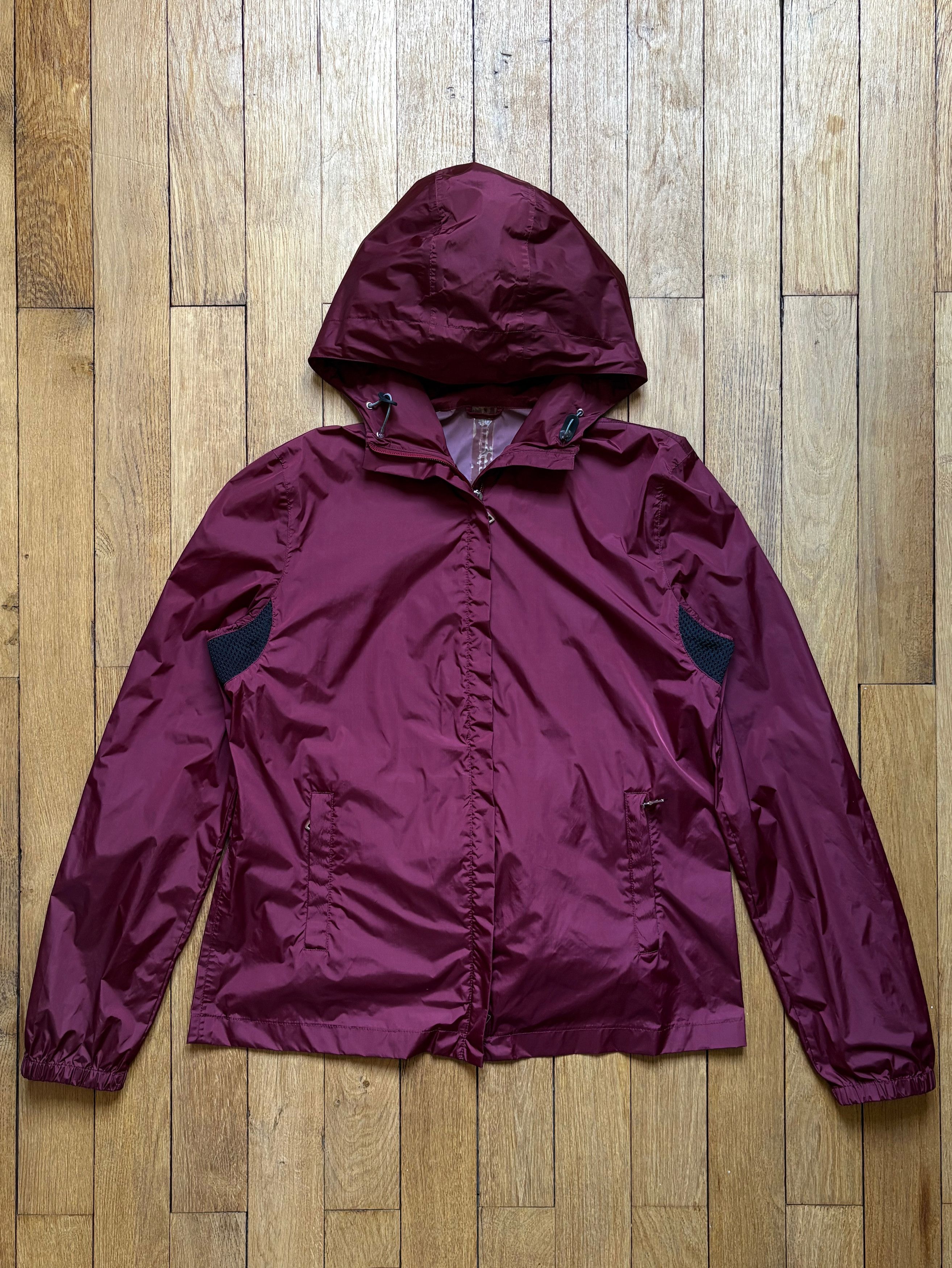 Prada Prada burgundy nylon jacket art. 108186 Size L / US 10 / IT 46 - 1 Thumbnail