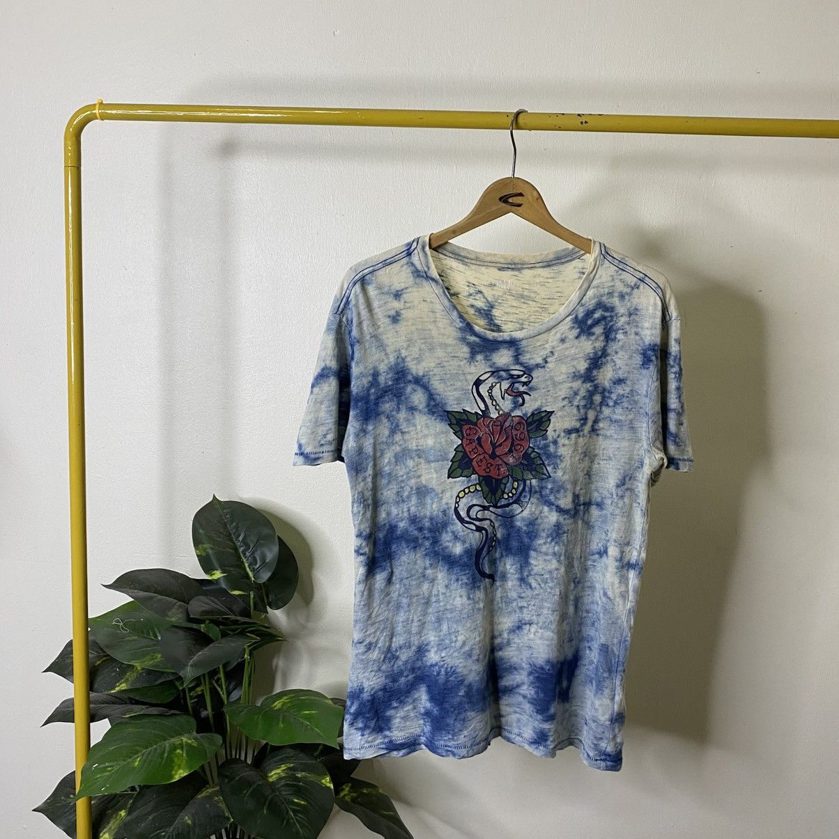 Gap Roses Snake Ed Hardy Kanye West Yeezy Style T Shirt Size US M / EU 48-50 / 2 - 1 Thumbnail
