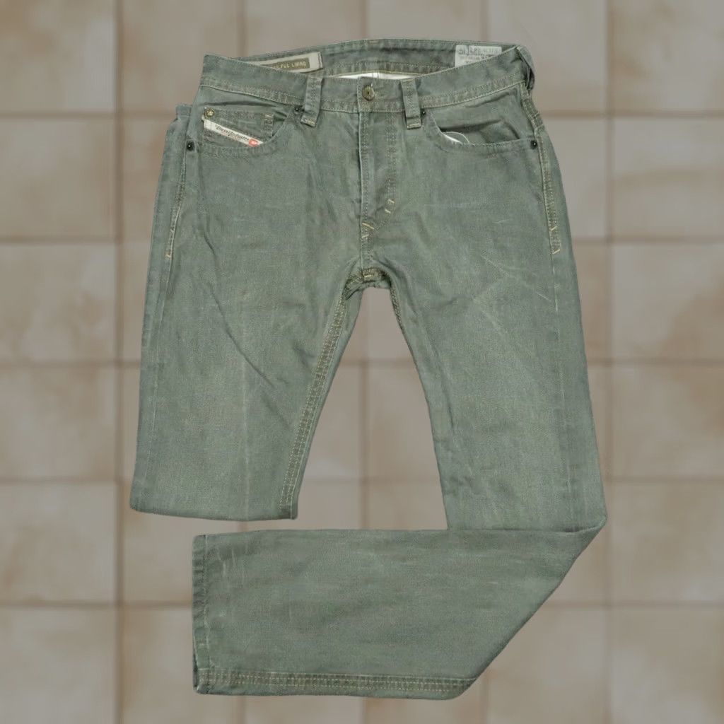 Diesel Diesel Jeans Slim 5-Pocket Denim Mens 29x32 Olive Green Thavar Skinny Regular Inseam 32 Size US 29 - 1 Thumbnail