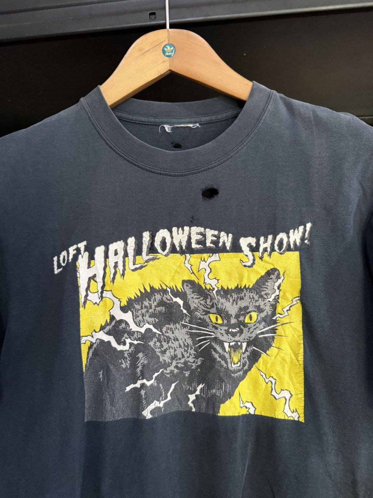 Other Thrashed Vintage Loft Halloween Show Horror Tee Size US M / EU 48-50 / 2 - 2 Thumbnail