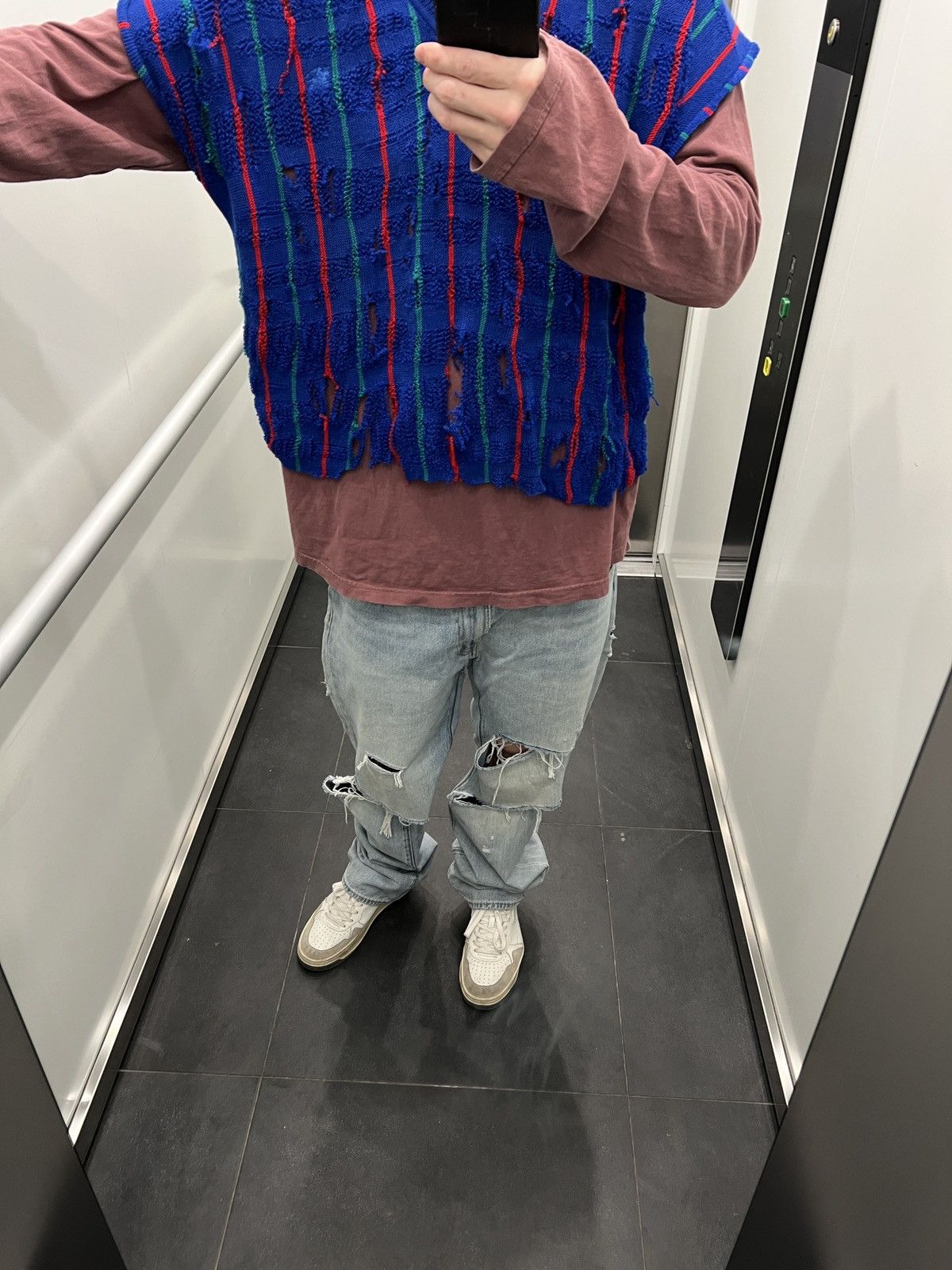 Burberry burberry y2k hand deconstructed trashed sweater vintage 1/1 Size US L / EU 52-54 / 3 - 23 Thumbnail