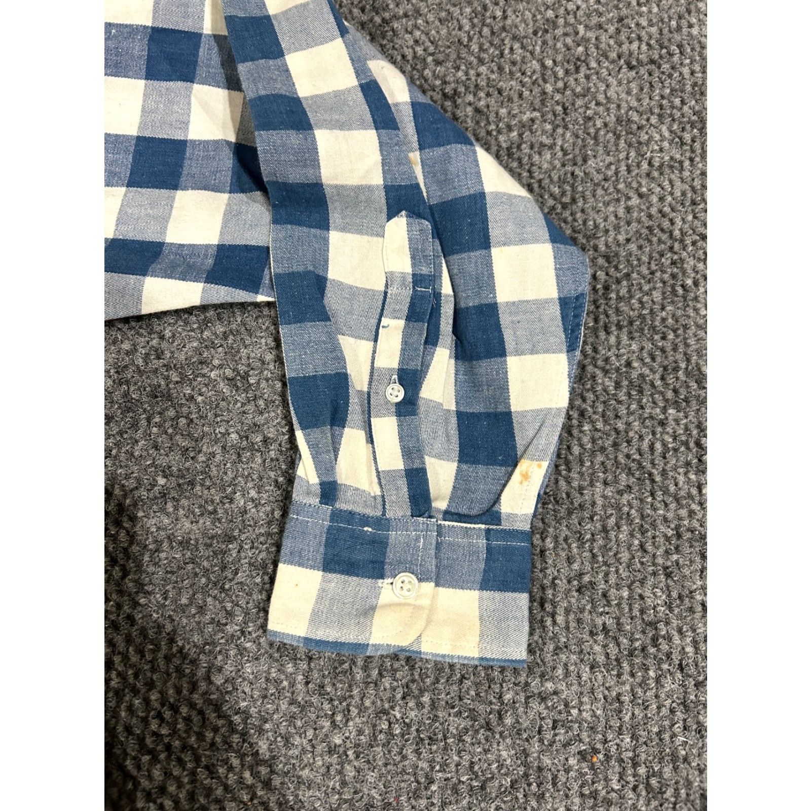Disney VINTAGE Mickey Inc button-up shirt Mens Large blue white plaid Disney Mickey Mouse Shirt Regular Mens L Blue Plaid Button-Down 3-4 season Size US L / EU 52-54 / 3 - 5 Thumbnail