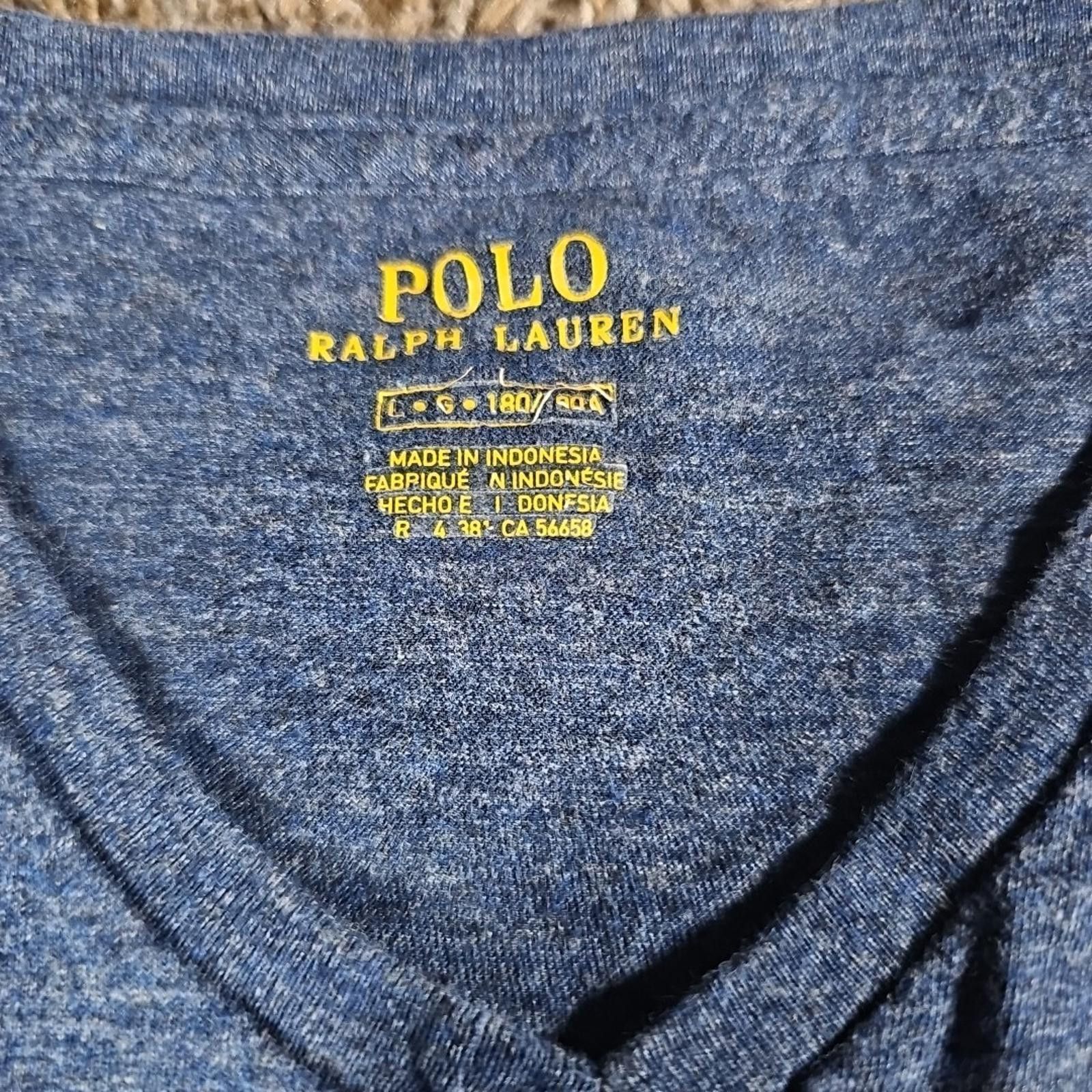 Polo Ralph Lauren Polo Ralph Lauren Large Blue Vneck Size US L / EU 52-54 / 3 - 3 Thumbnail