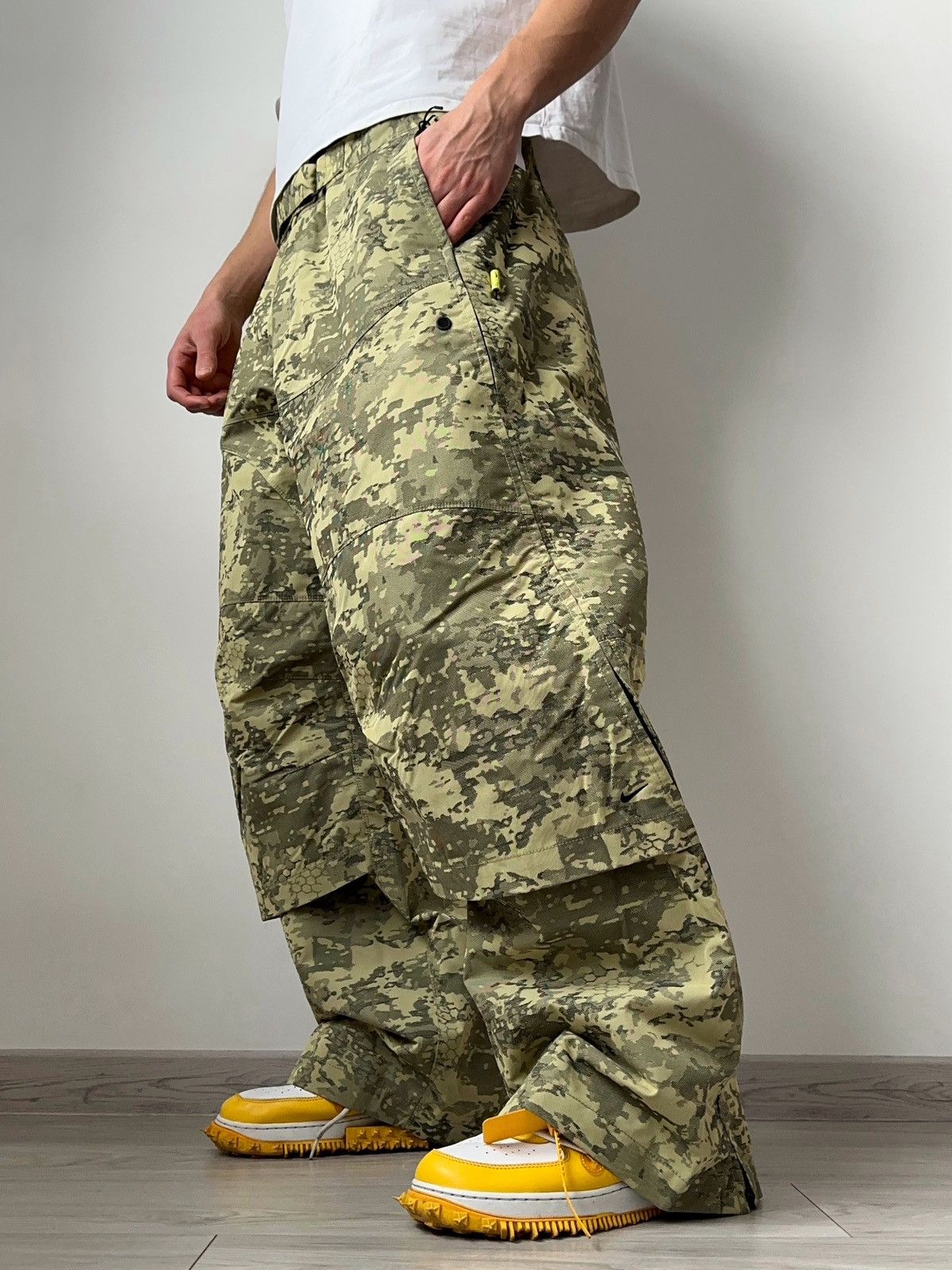 NWT $400 Nike Tech Woven Cordura Utility Camo Tactical Pants