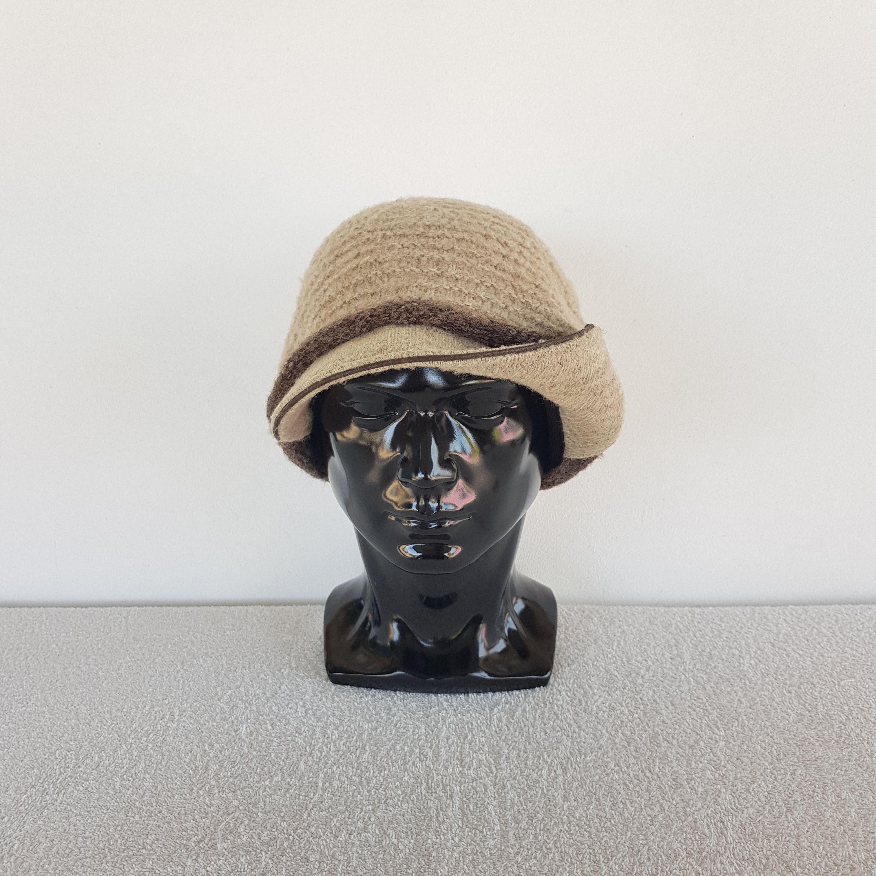 Aran Isles Knitwear Vintage Namiki Beanie Japanese Brim Style Snow Caps Hats. Size ONE SIZE - 2 Thumbnail