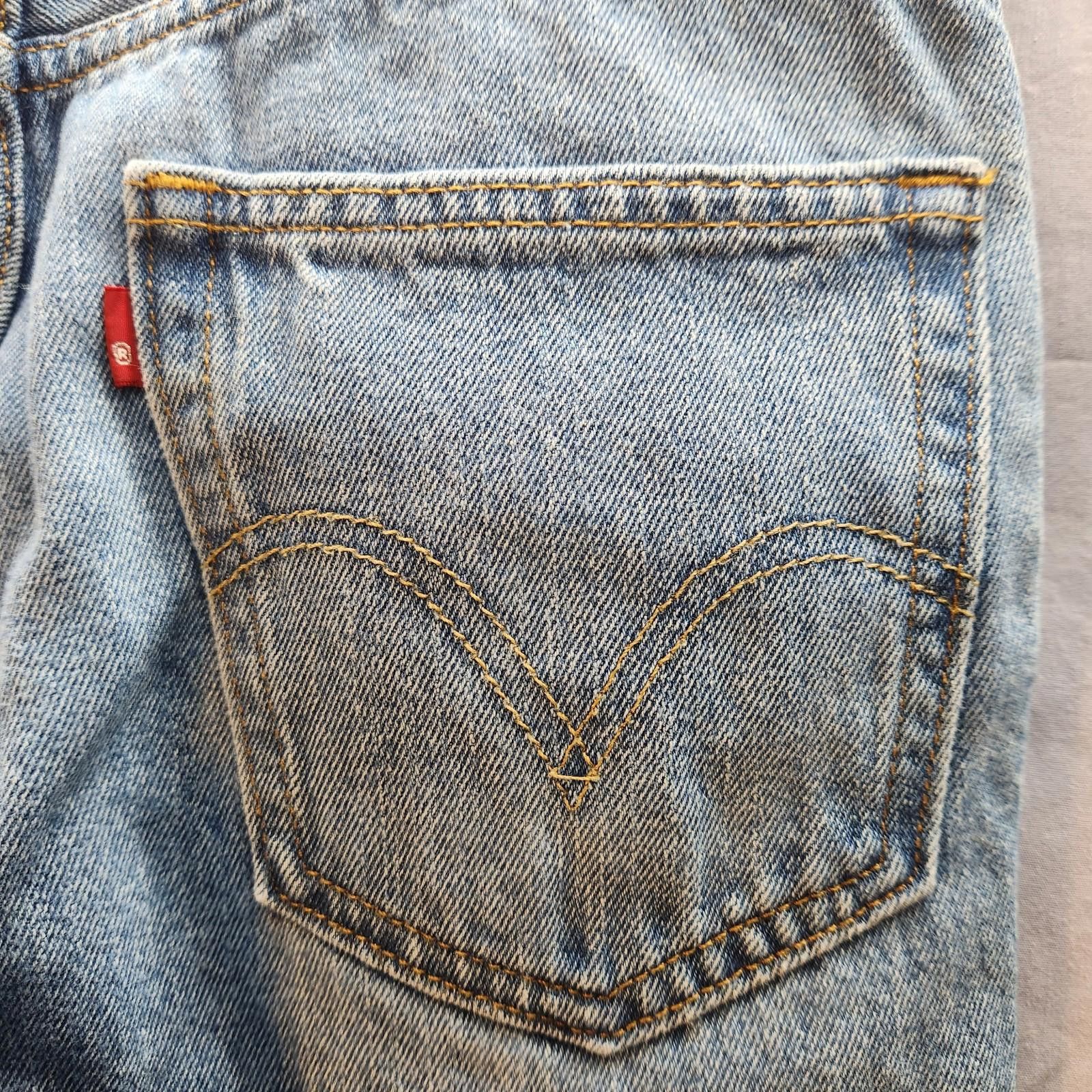 Levi's Levis 550 Relaxed Fit Light Wash Jeans 32x30 Blank Tab Size US 32 / EU 48 - 8 Thumbnail