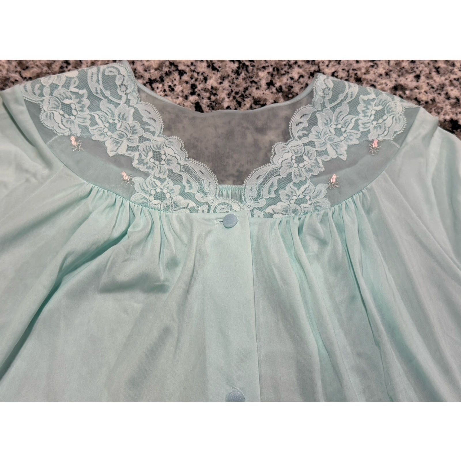 Vintage VINTAGE ShadowLine Nightgown Women Small Sea Foam Blue Satin Floral Short Sleeve Sleepwear Size S / US 4 / IT 40 - 5 Thumbnail