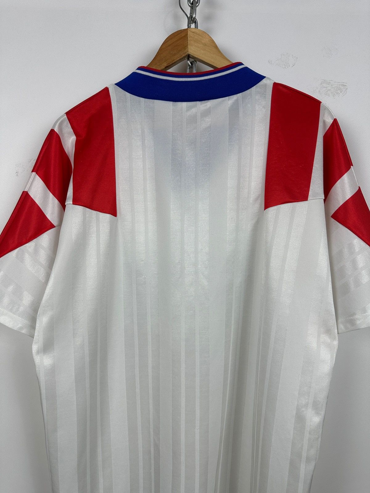 Adidas Vintage 1992/93 Adidas Glasgow Rangers Away Jersey Size US L / EU 52-54 / 3 - 12 Thumbnail