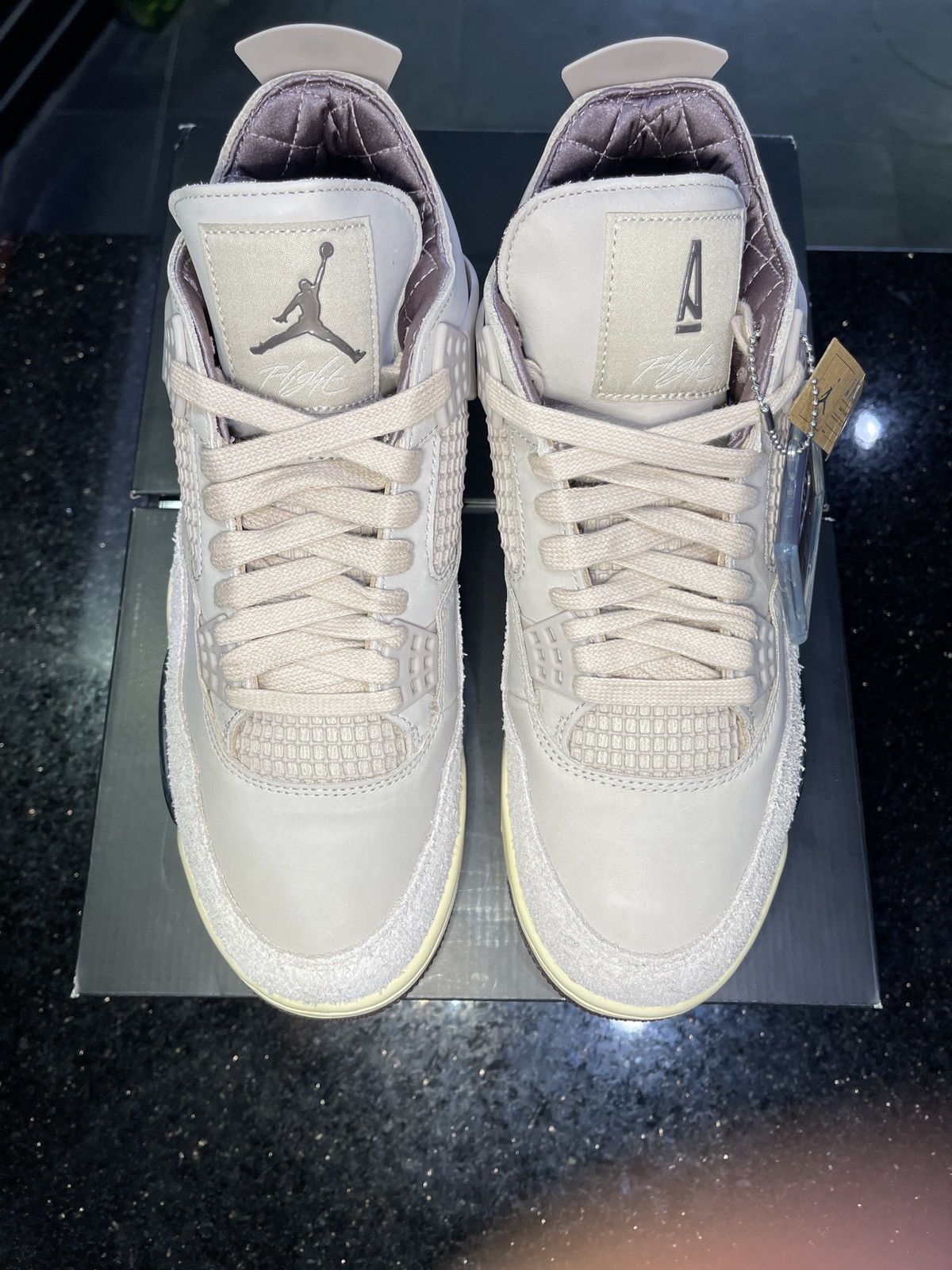 A Ma Maniere × Jordan Brand Jordan 4 Retro OG SP A Ma Maniére Size US 9.5 / EU 42-43 - 2 Thumbnail