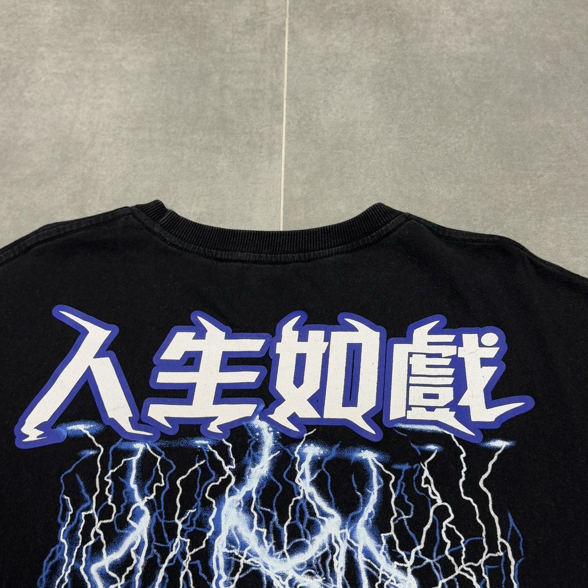 Japanese Brand Light Trapped in Matter T-Shirt Size XL Size US XL / EU 56 / 4 - 16 Thumbnail