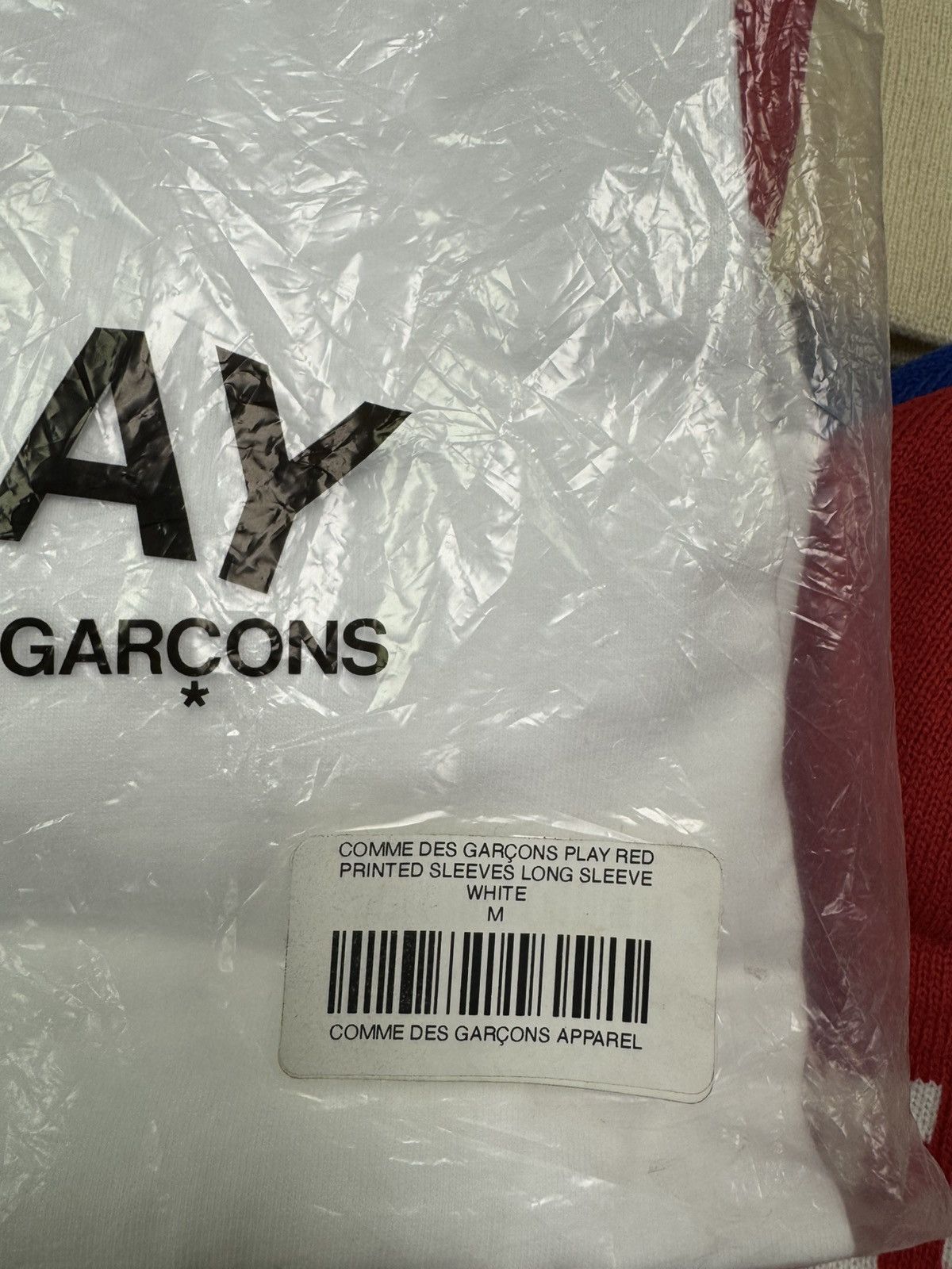 Comme des Garcons Comme Des Garçons PLAY Play Red Printed Sleeves Size US M / EU 48-50 / 2 - 5 Thumbnail