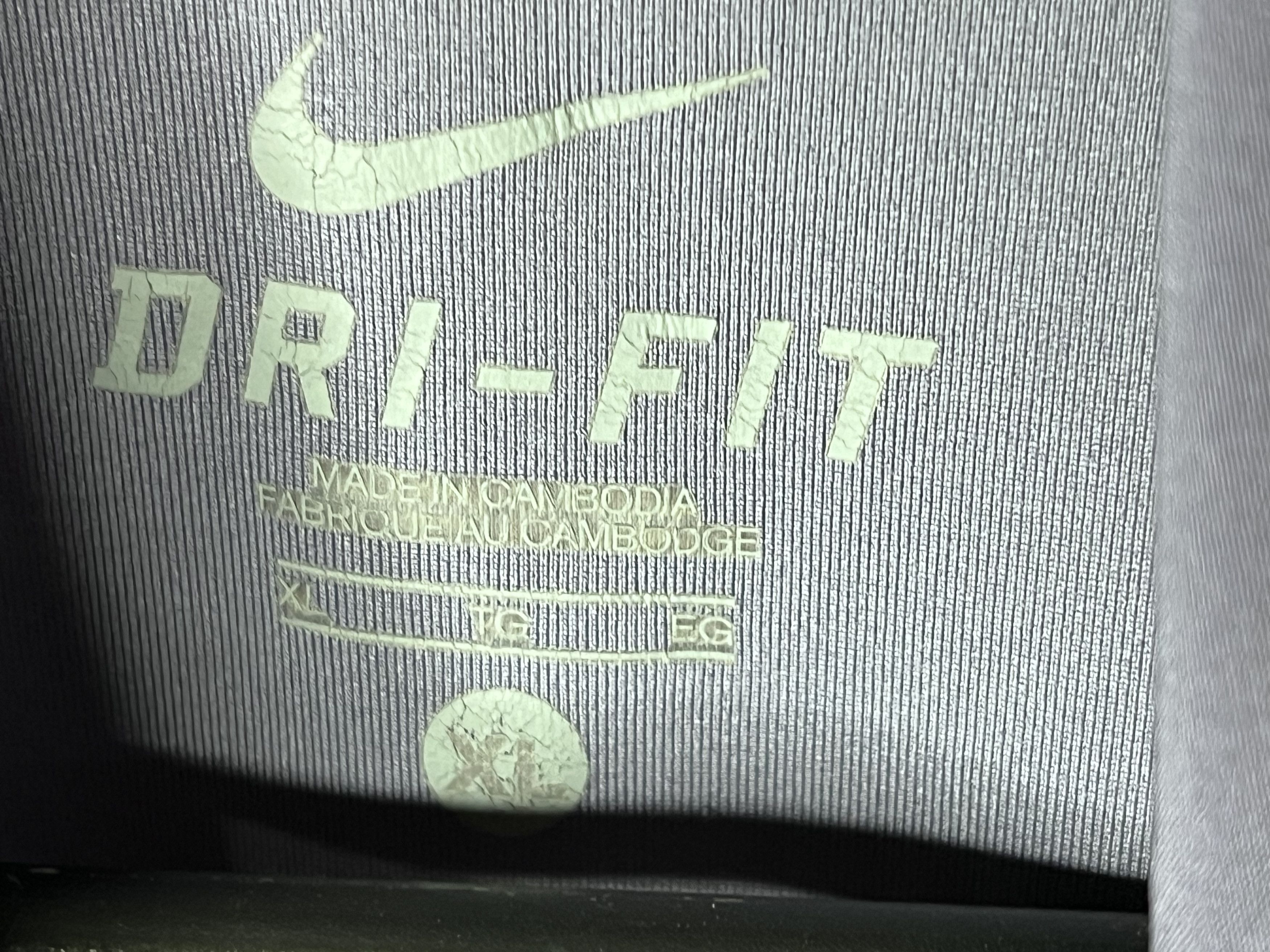 Nike RF ROGER FEDERER TENNIS NIKE DRI-FIT SHIRT RARE PURPLE Size US XL / EU 56 / 4 - 5 Thumbnail