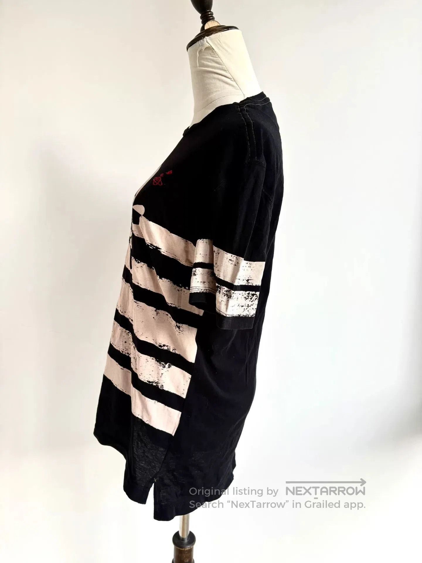 Vivienne Westwood vivienne westwood black striped skull t. Size M / US 6-8 / IT 42-44 - 3 Thumbnail