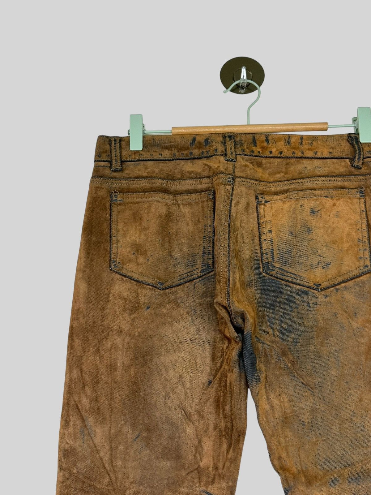 Tornado Mart VINTAGE E.BLUE RAINBOW CLAW MARKS BROWN DISTRESSED JEAN Size US 29 - 11 Thumbnail