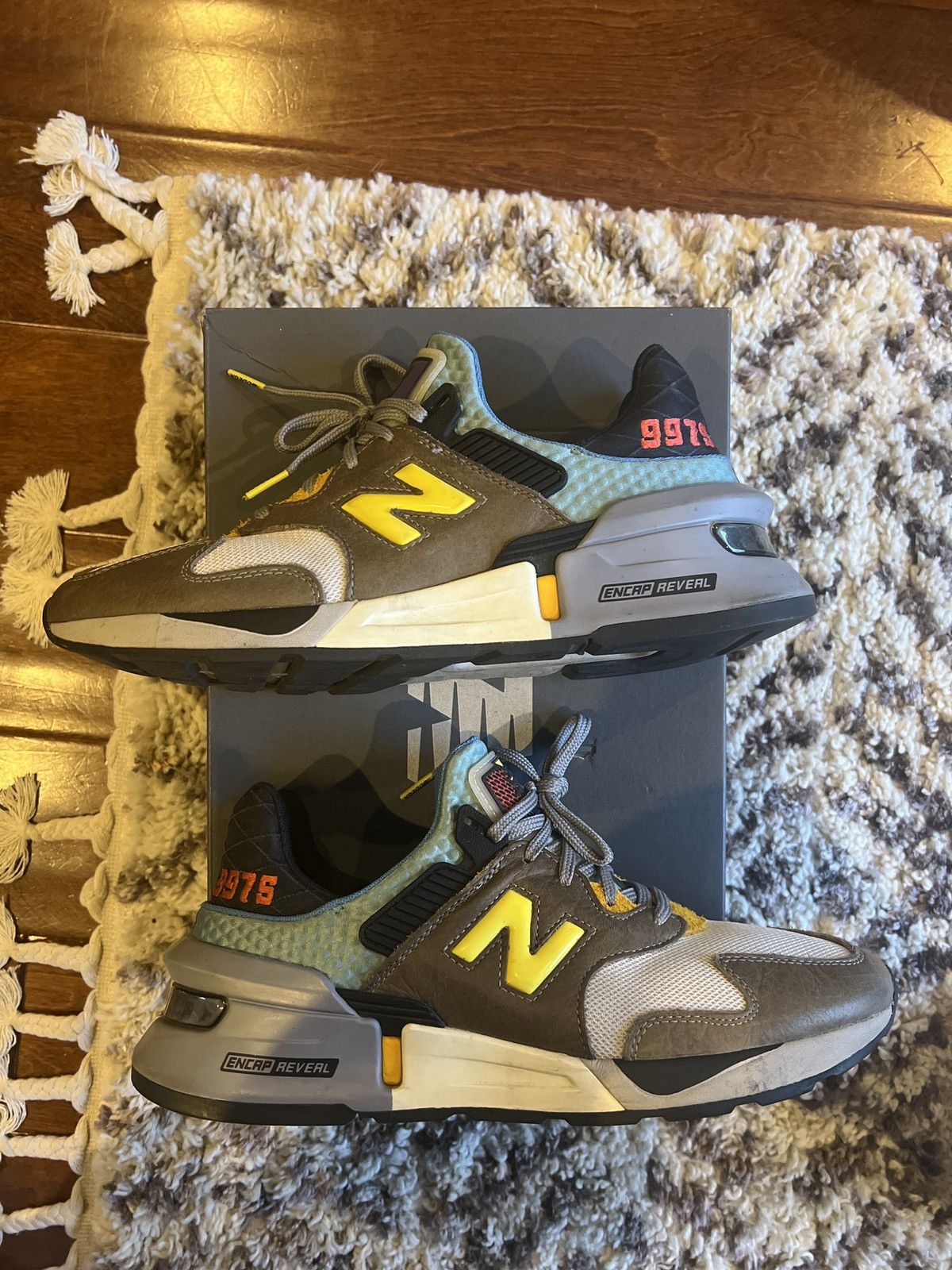 image of 997S Bodega No Bad Days Shoes, Men's (Size 10)
