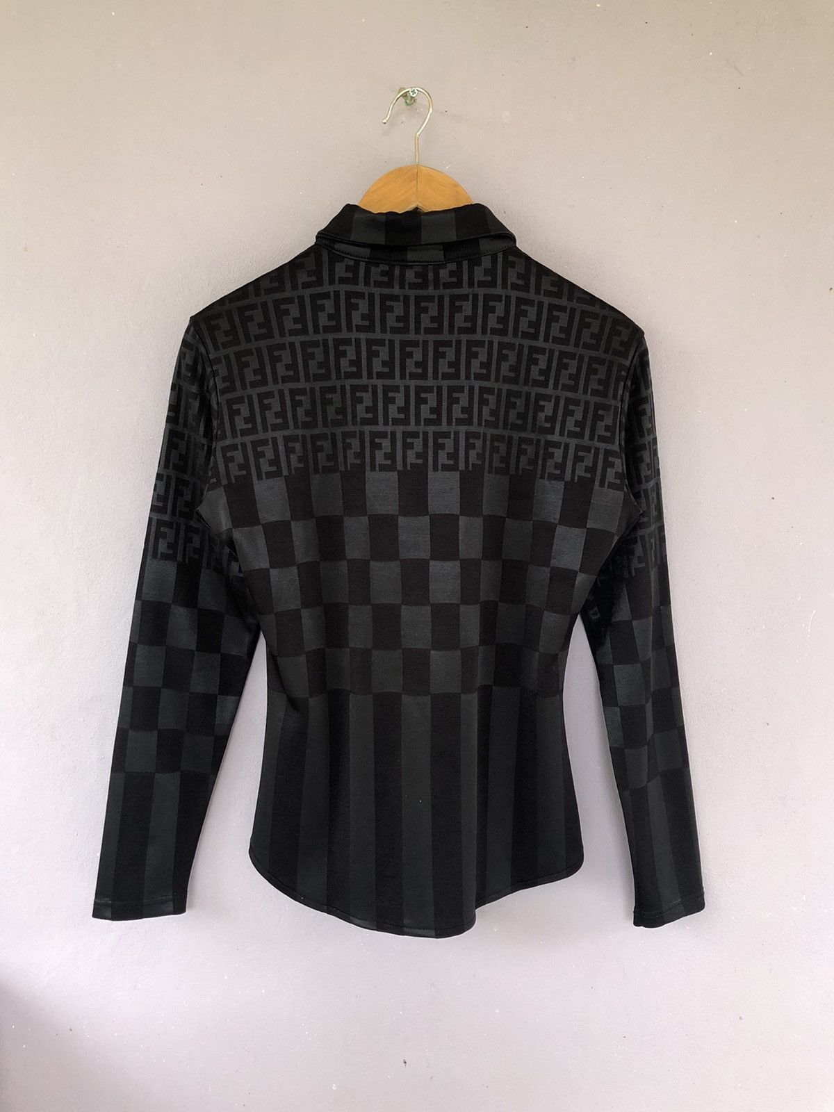 Fendi Vintage Fendi Zucca Button Up Blouse Size XS / US 0-2 / IT 36-38 - 3 Thumbnail