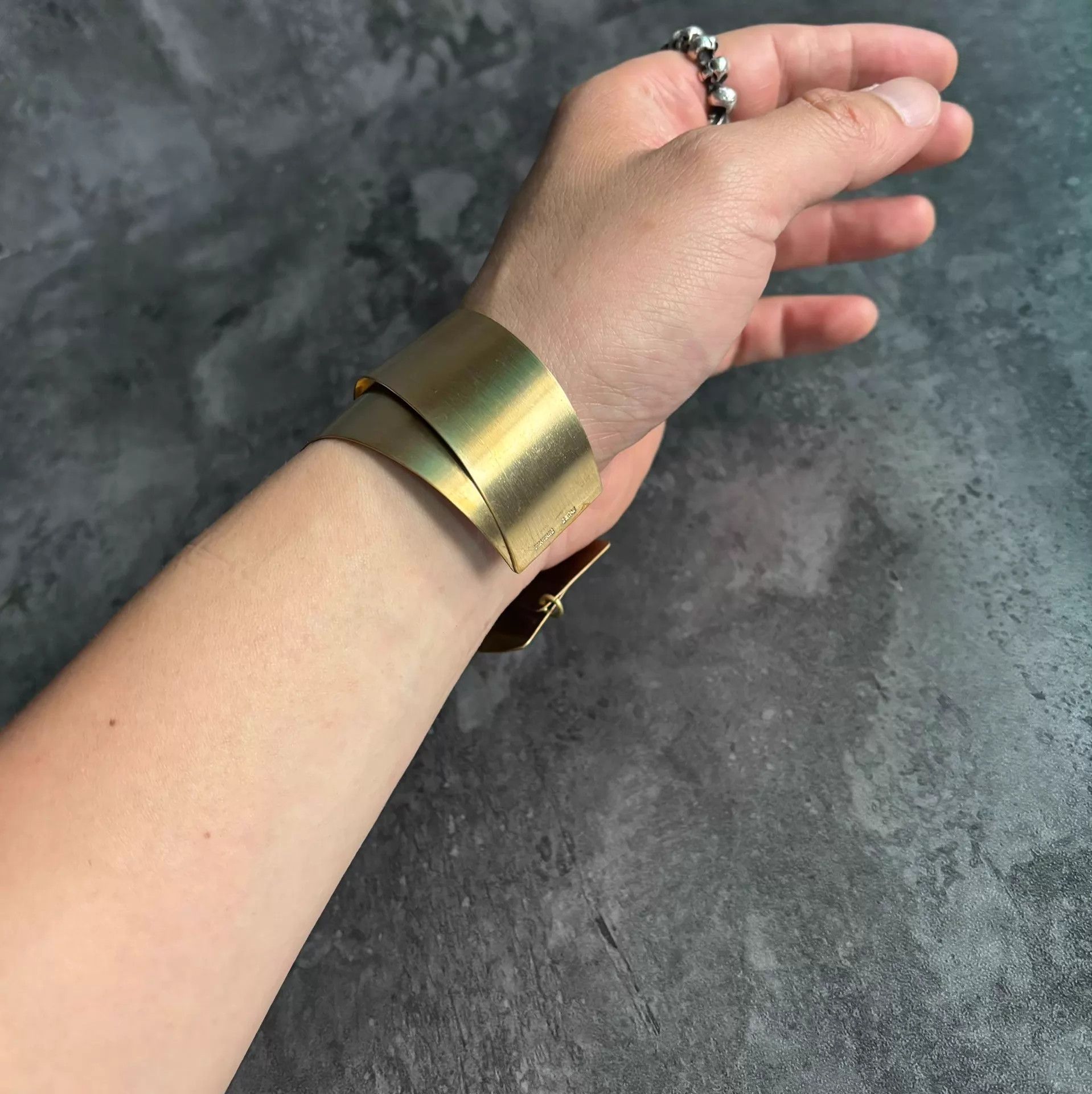 DETAJ Detaj Uma Wang brushed brass stacked bangle Size ONE SIZE - 6 Thumbnail