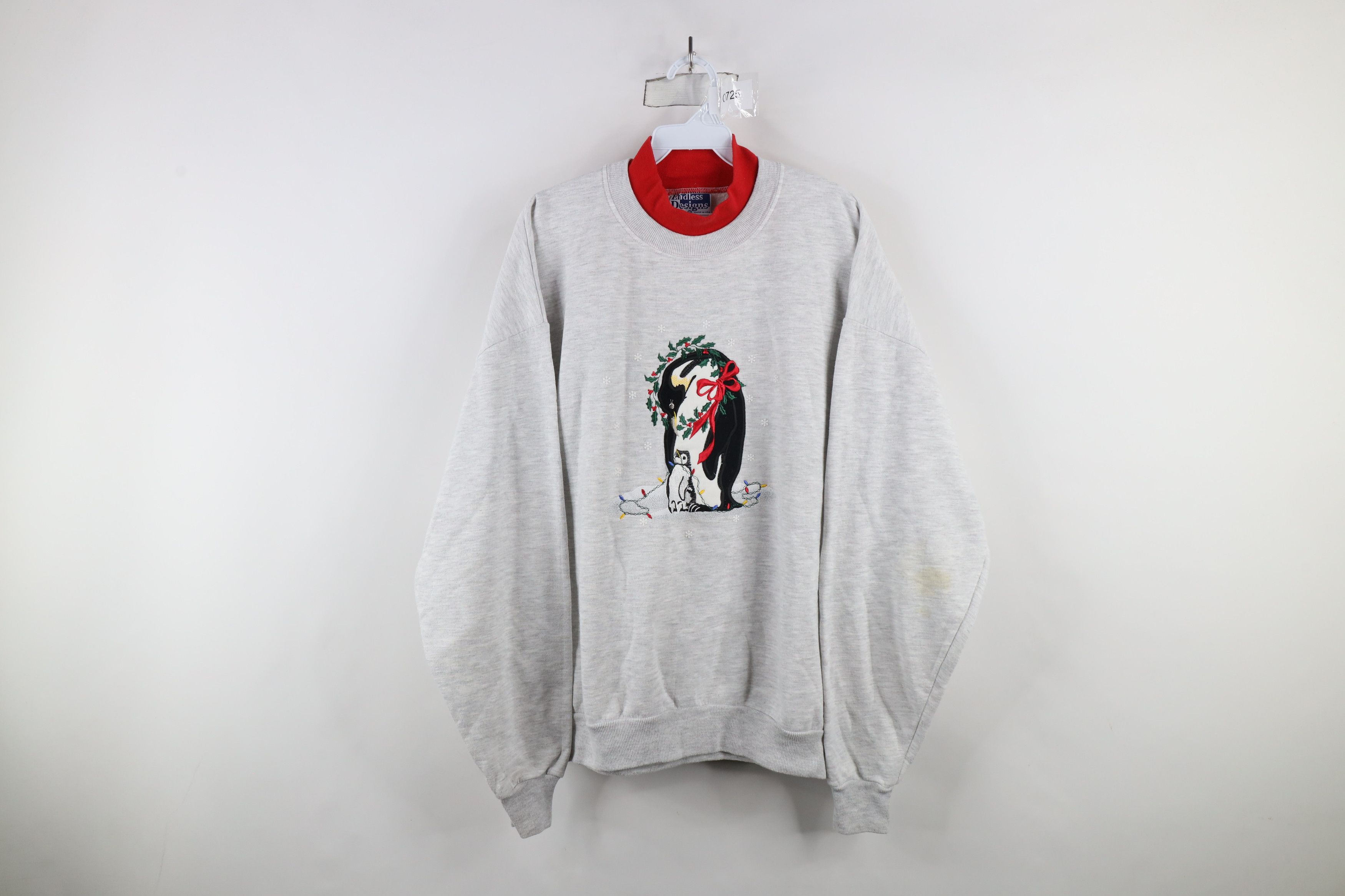 Vintage Vintage 90s Christmas Penguin Mock Neck Sweatshirt Gray USA Size XL / US 12-14 / IT 48-50 - 1 Thumbnail