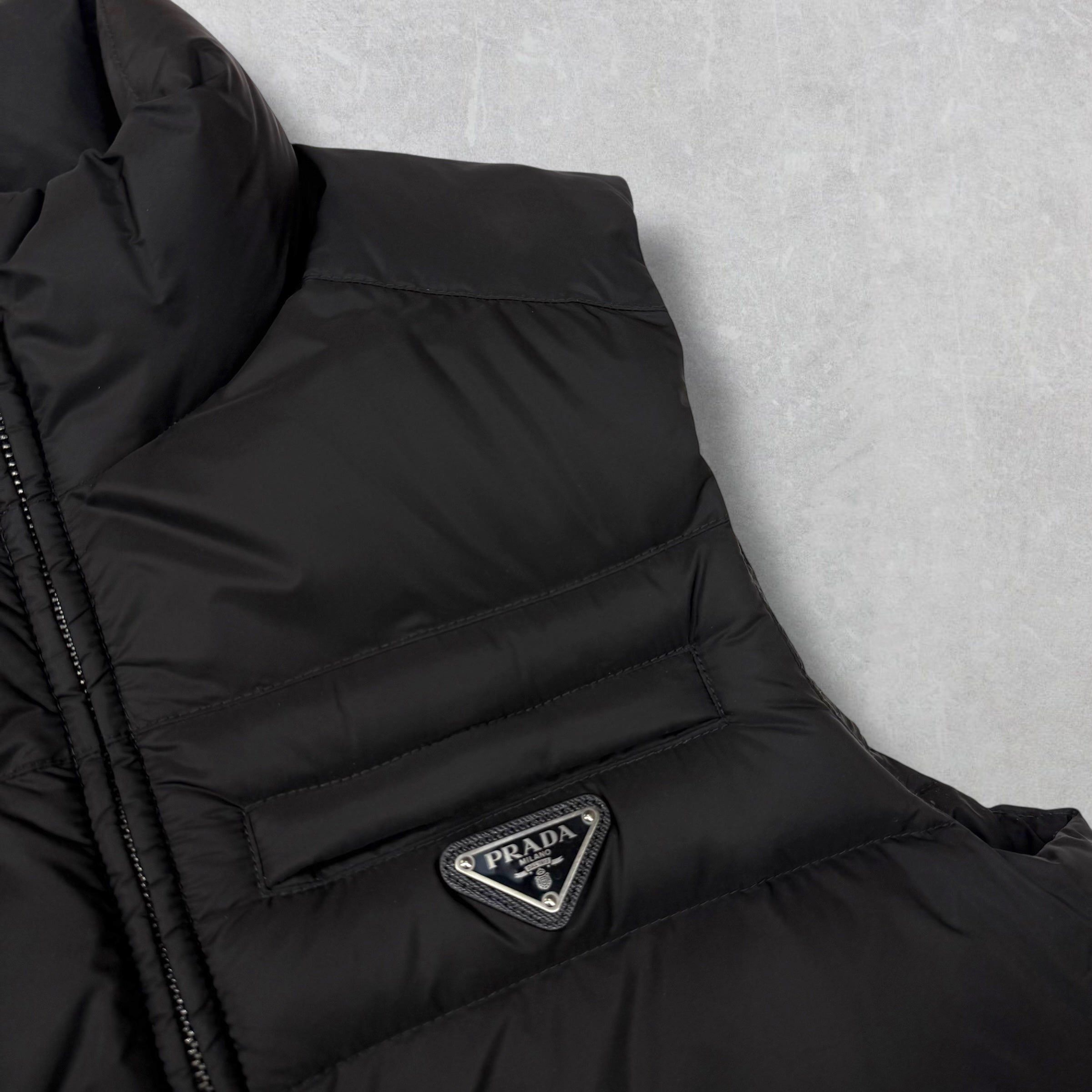 Prada Prada Padded Re-Nylon Vest 48 (M) Size US M / EU 48-50 / 2 - 4 Thumbnail