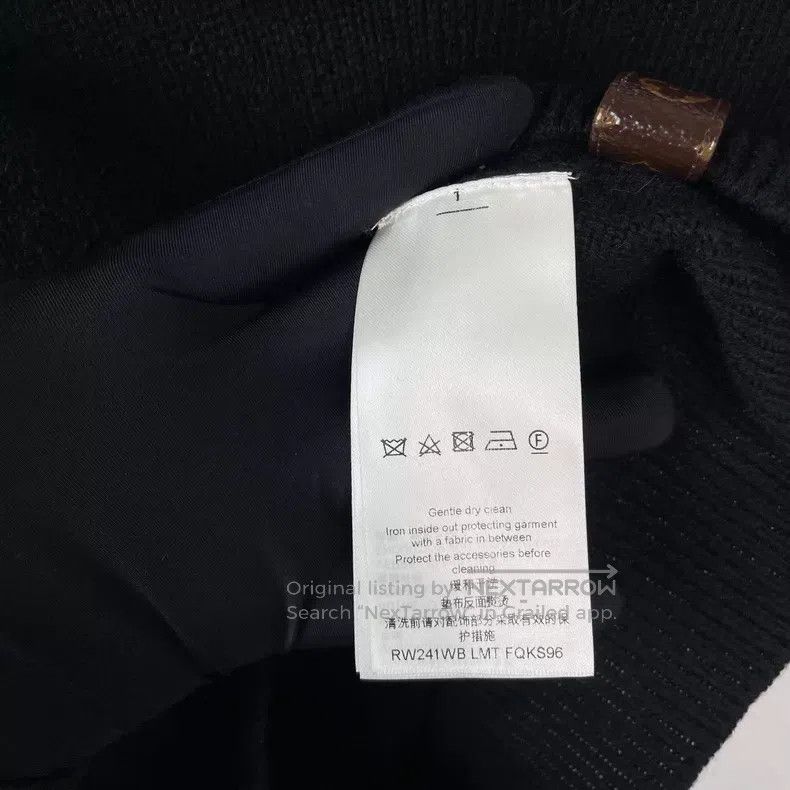 Louis Vuitton Louis Vuitton Round Neck with Beads and Diamonds Black Sho Size XS / US 0-2 / IT 36-38 - 8 Thumbnail