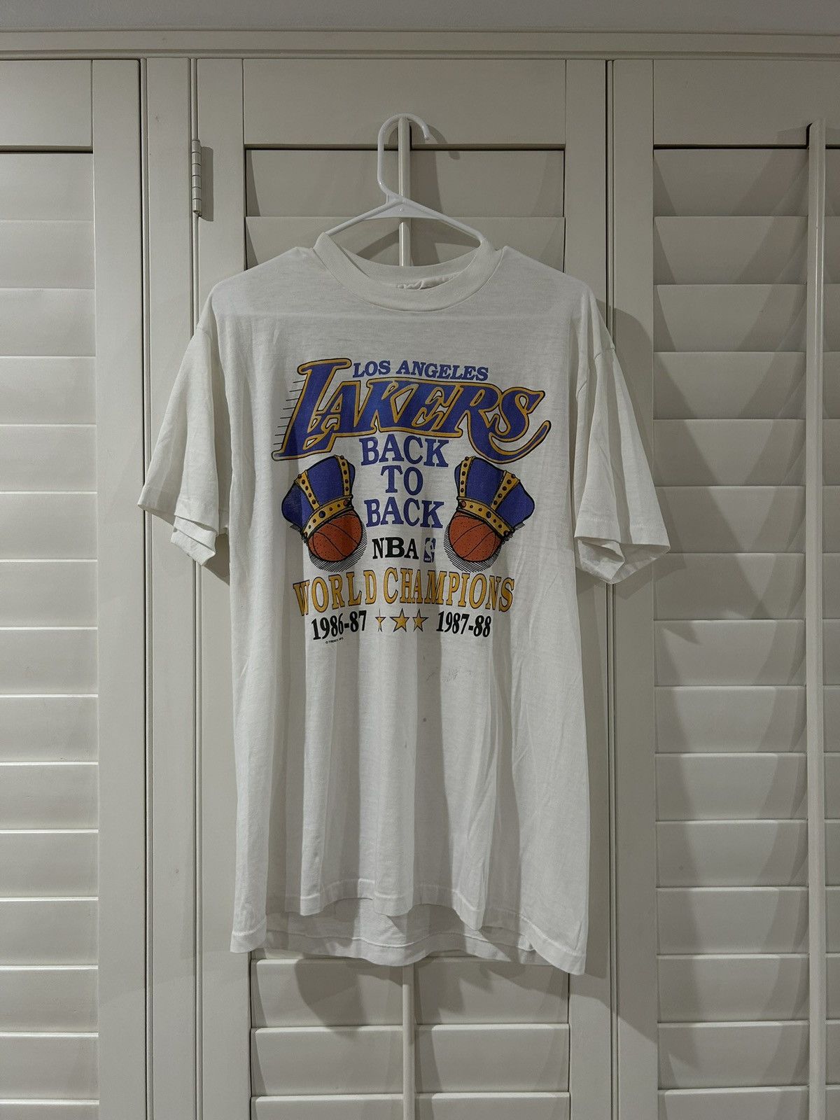 Other Vintage Lakers Back to Back Champions Tee Size L / US 10 / IT 46 - 1 Thumbnail