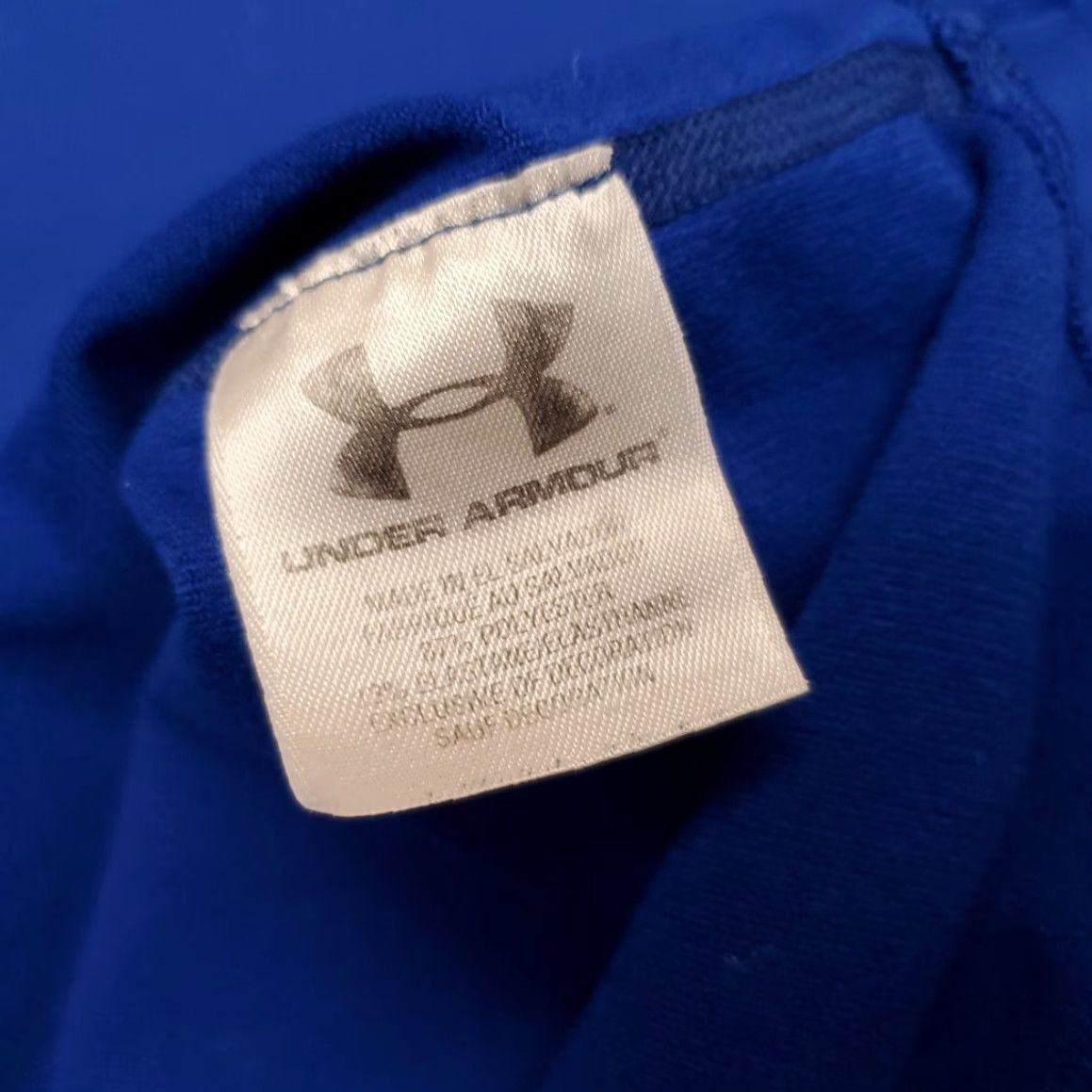 Under Armour Under Armour Shirt Mens Small Blue Mock Neck Fitted ColdGear Athletic Stretch LS Shirt Blue Mens Small Mock Neck ColdGear Athletic Long Sleeve Size US S / EU 44-46 / 1 - 5 Thumbnail