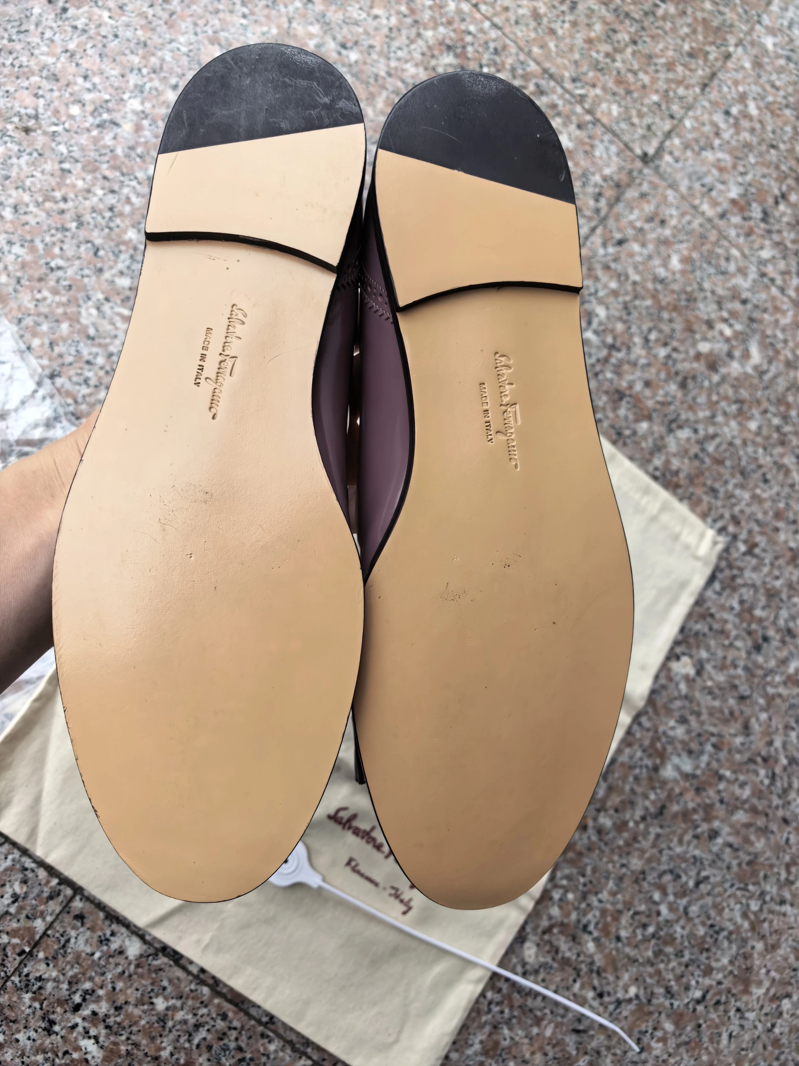 Salvatore Ferragamo Ferragamo Women's Flats 8 (38.5 EU) Size US 8 / IT 38 - 6 Thumbnail