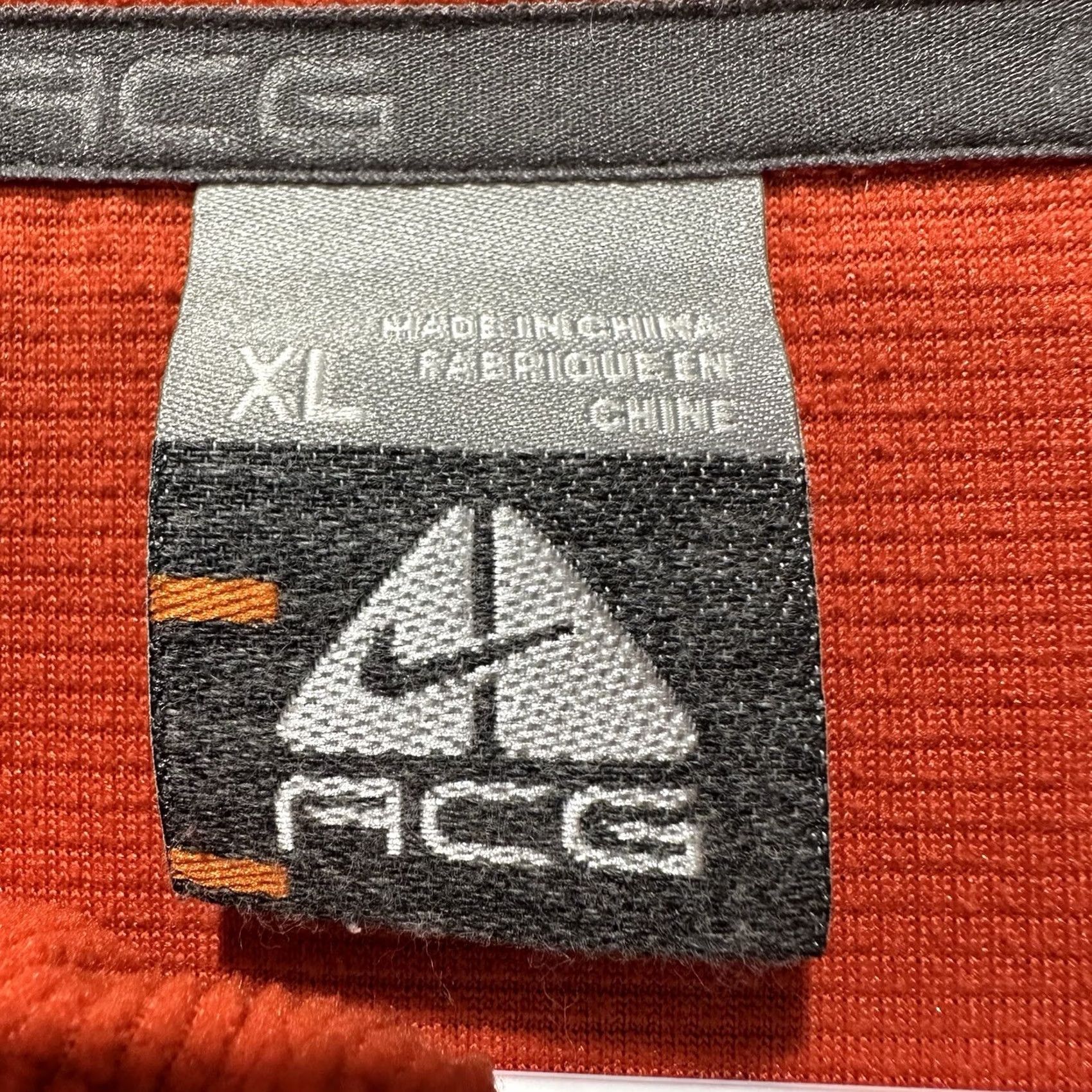 Nike Nike ACG Pullover Mens XL Orange Quarter Zip Thermal Long Sleeve Base Layer EUC Size US XL / EU 56 / 4 - 5 Thumbnail
