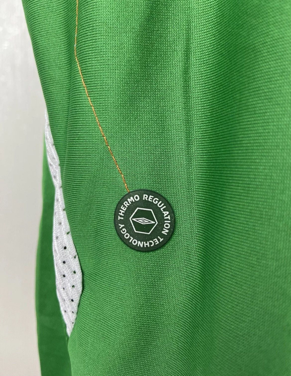 Umbro × Vintage Ireland Football Team 2008/10 Home Jersey Umbro Size 2XL Size US XXL / EU 58 / 5 - 7 Thumbnail