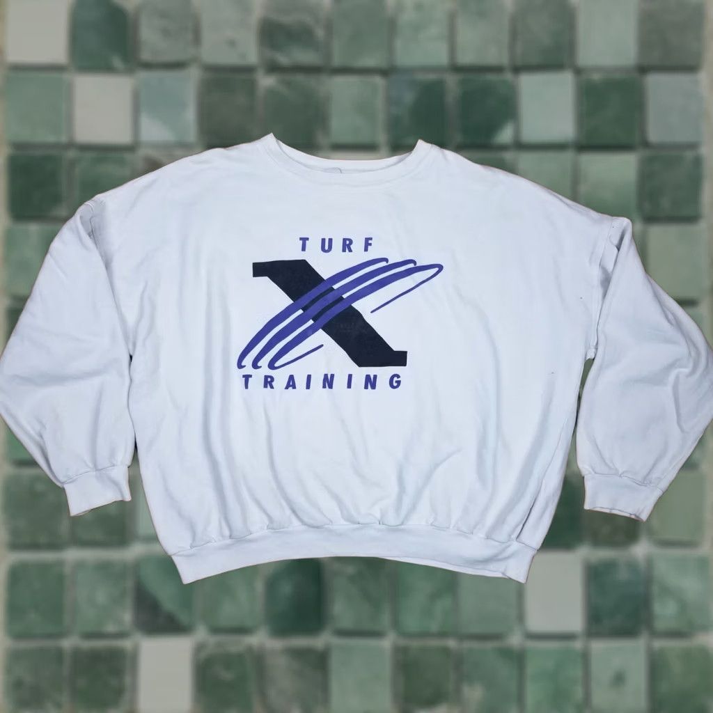 Nike VINTAGE Nike Sweatshirt 2XL White Hooded Lined Oversized Old School Sweatshirt Pullover Men 1993 Turf Training Over Size Cross Shoulder 30 INCH Size US XXL / EU 58 / 5 - 1 Thumbnail