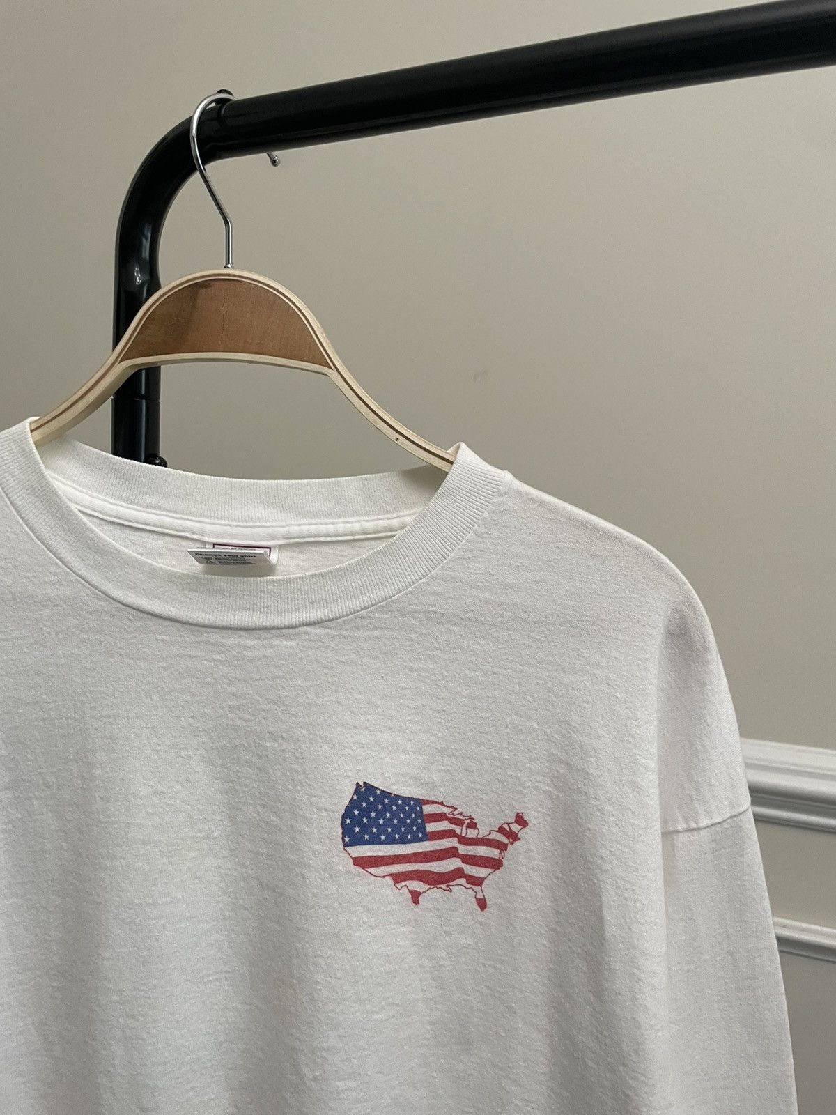 Vintage Vintage 90s White Graphic Army Tee Unsoundrags Hanes Size US XL / EU 56 / 4 - 2 Thumbnail
