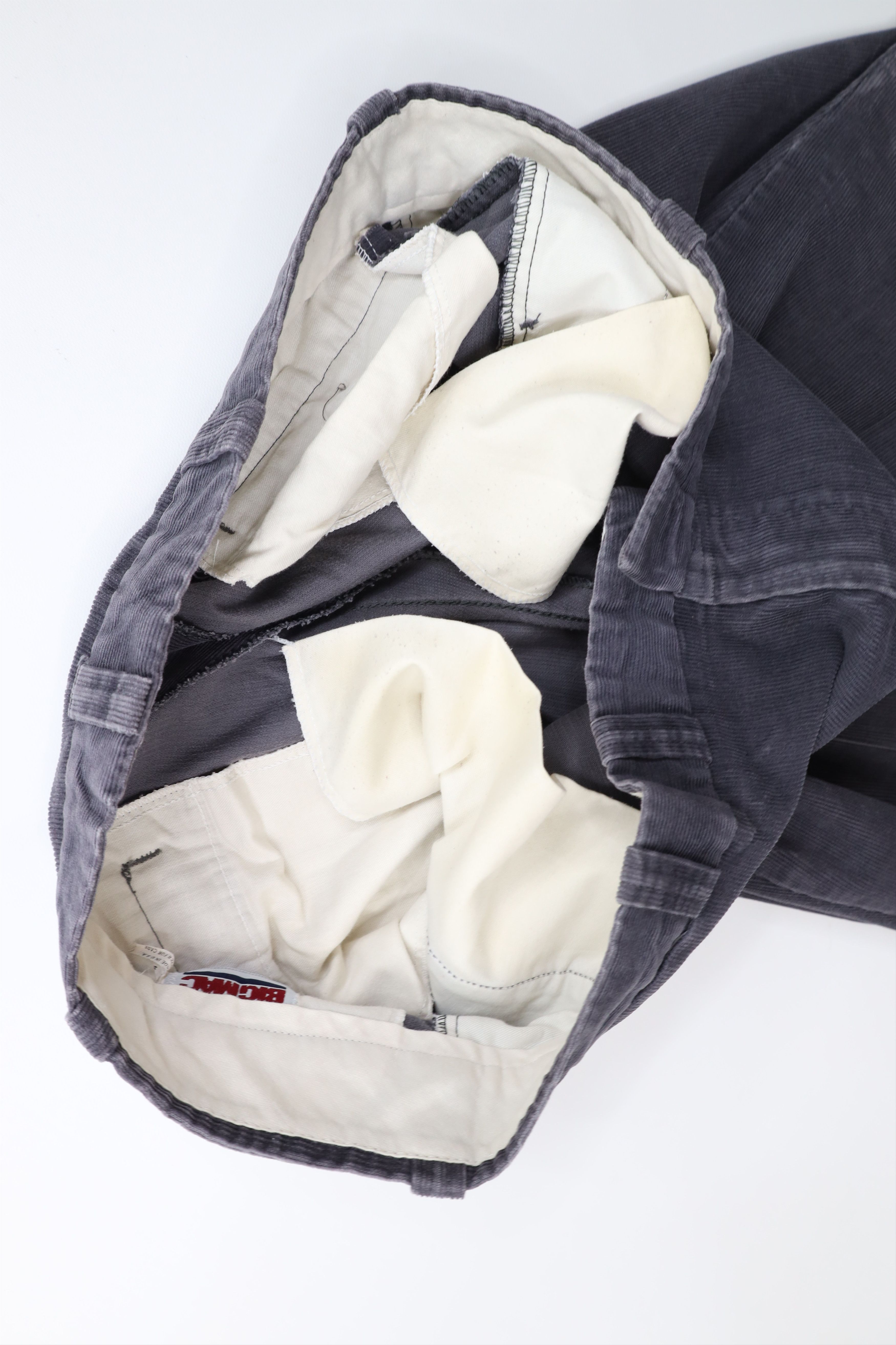 Big Mac Vintage 70s Big Mac Wide Leg Corduroy Chino Pants Steel USA Size US 38 / EU 54 - 9 Thumbnail