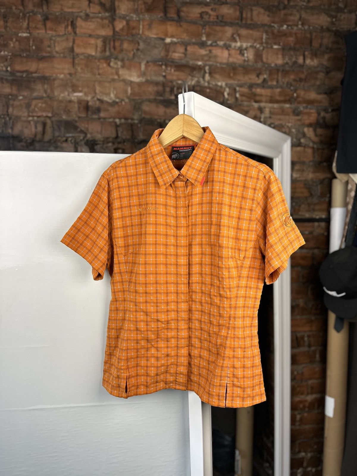 Mammut Womens Shirts Bottom Up Mammut Outdoor Orange Size: M Size M / US 6-8 / IT 42-44 - 1 Thumbnail