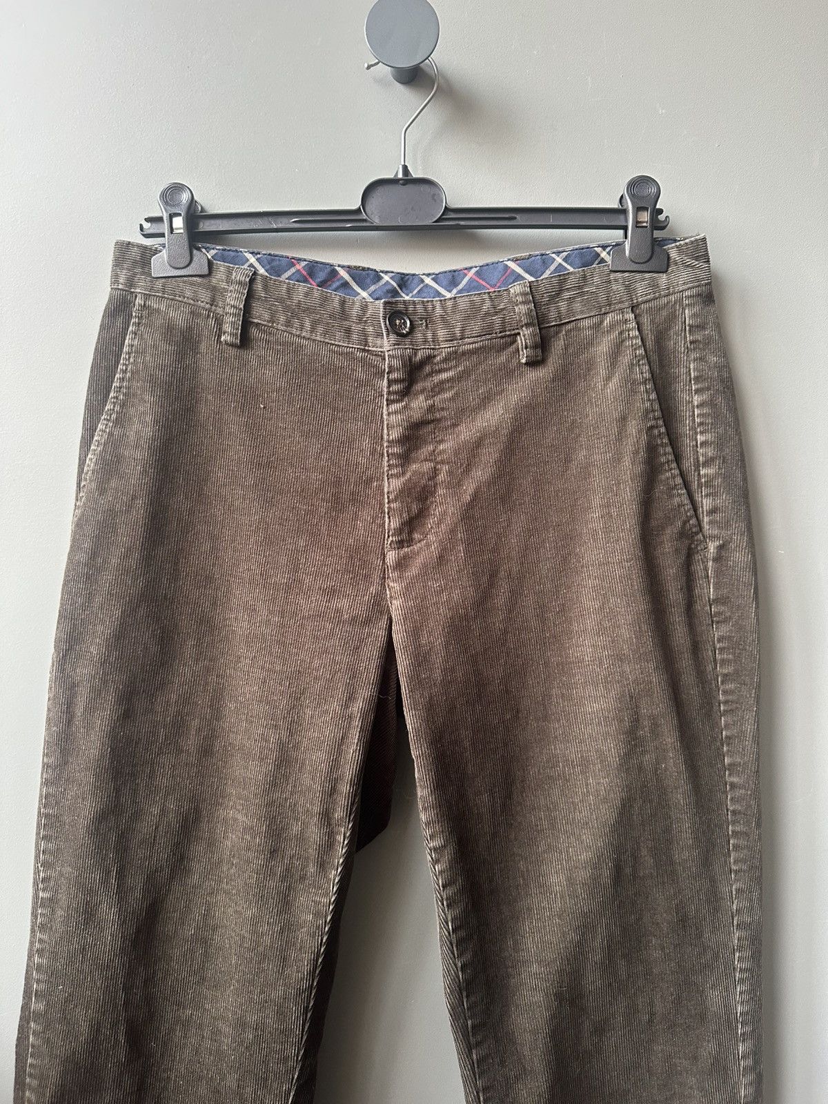 Brooks Brothers Brooks Brothers Corduroy Chino Pants Size 32×30 Size US 32 / EU 48 - 2 Thumbnail