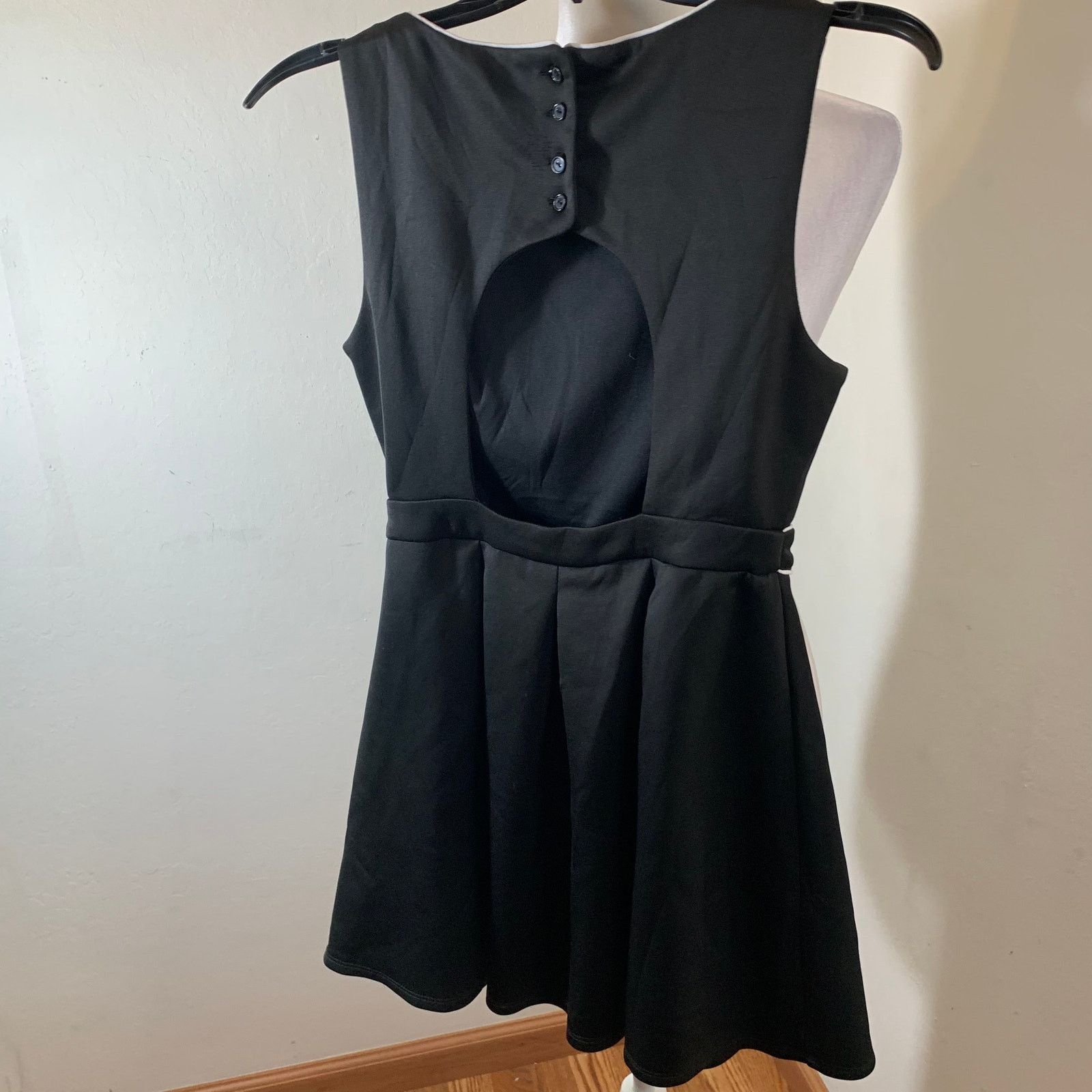 Forever 21 Forever21 Women black dress size S Size S / US 4 / IT 40 - 2 Thumbnail