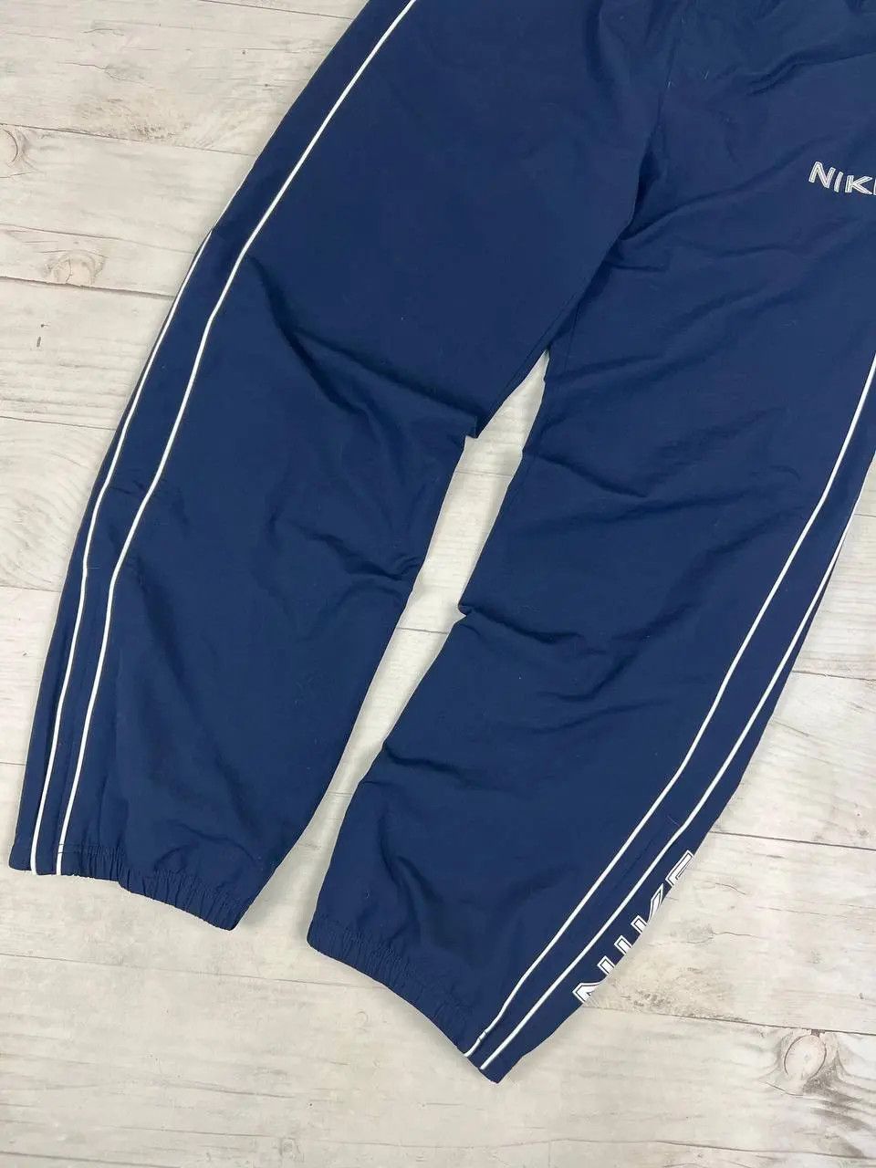 Nike Vintage Nike Track Pants 00s Striped Nylon Y2K Baggy Size US 34 / EU 50 - 4 Thumbnail