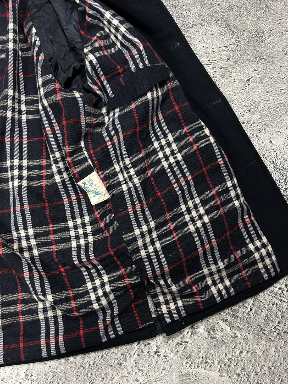 Burberry Burberrys coat navy vintage nova check Burberry wool Size US XL / EU 56 / 4 - 5 Thumbnail