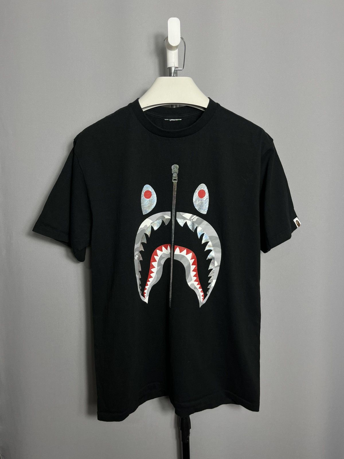 Bape A BATHING APE SHARK TEE mens t-shirt cotton black Size US M / EU 48-50 / 2 - 1 Thumbnail