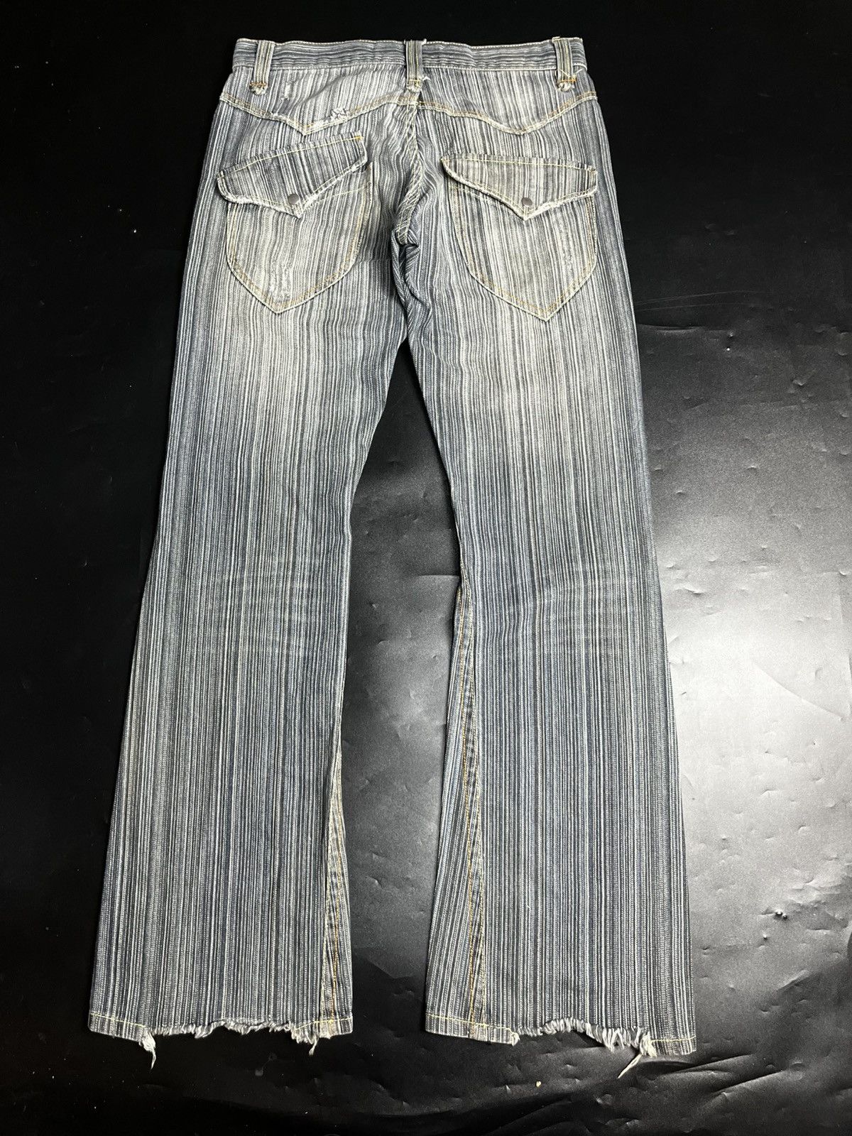 If Six Was Nine × Japanese Brand × Le Grande Bleu (L.G.B.) Japanese Icca Flared Distressed Jeans Size US 31 - 4 Thumbnail