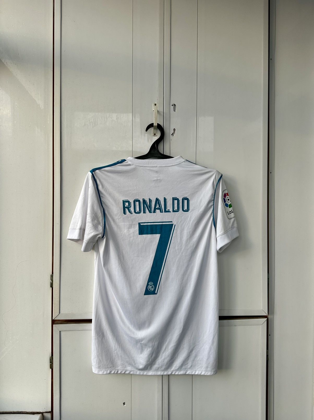 Adidas Ronaldo 2016/2017 Real Madrid Adidas Jersey Size US S / EU 44-46 / 1 - 1 Thumbnail