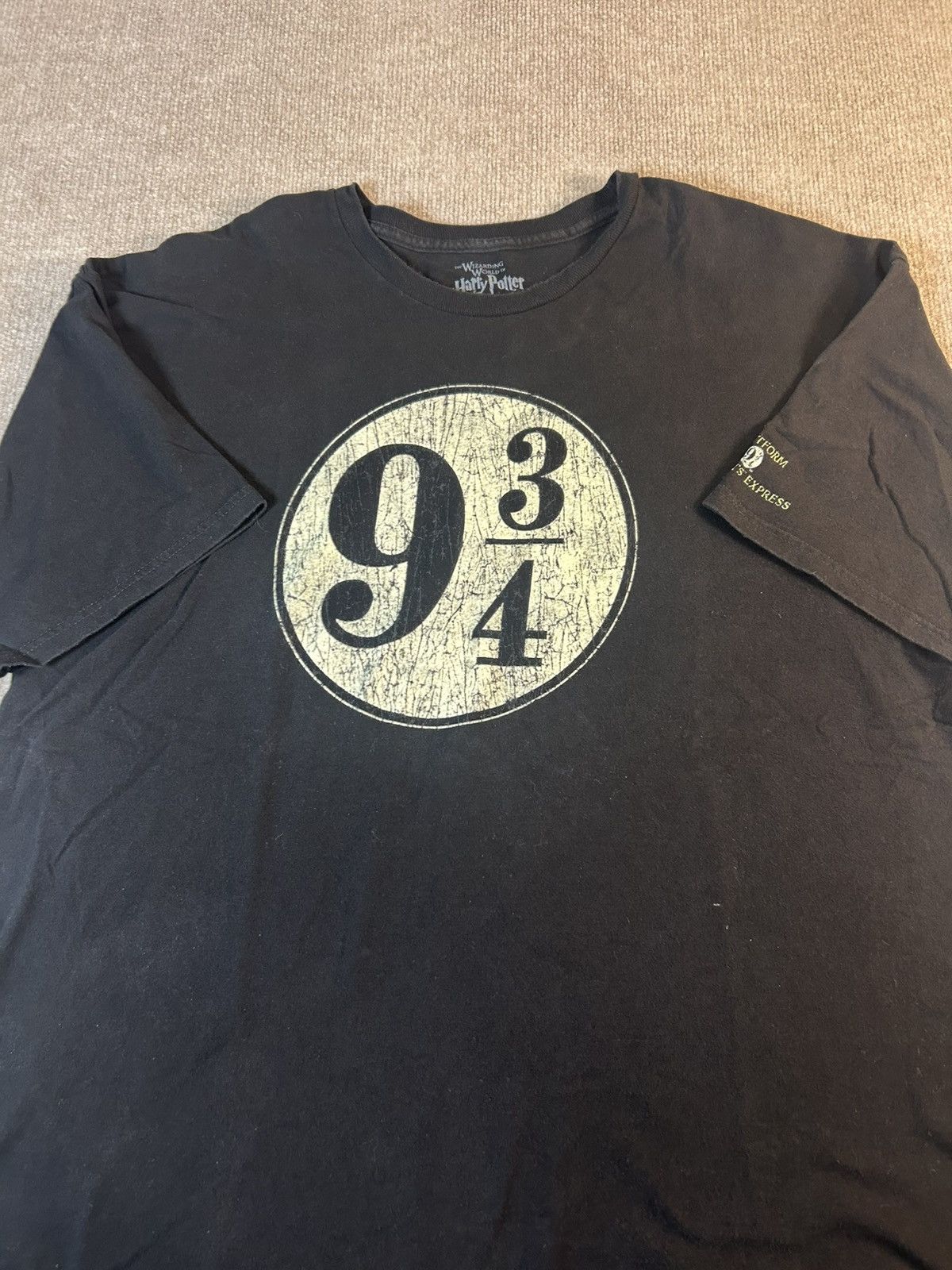 Universal Studios Harry Potter Platform 9 3/4 Universal Studios Hogwarts 0084 Size US XXL / EU 58 / 5 - 1 Thumbnail