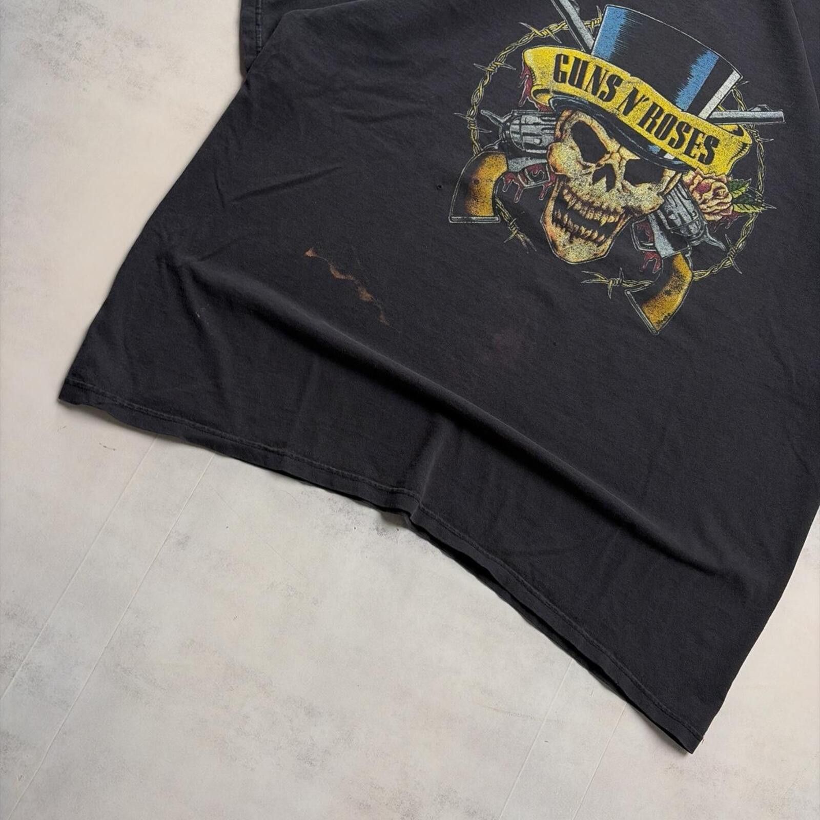 Hanes Vintage Guns N’ Roses Grunge Distressed Faded Band T-Shirt Size US XXL / EU 58 / 5 - 3 Thumbnail