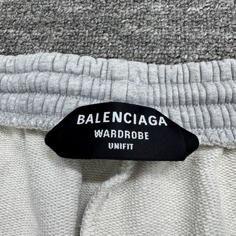 Balenciaga Balenciaga size S Embroidered Letter Shorts Size US 27 - 5 Thumbnail
