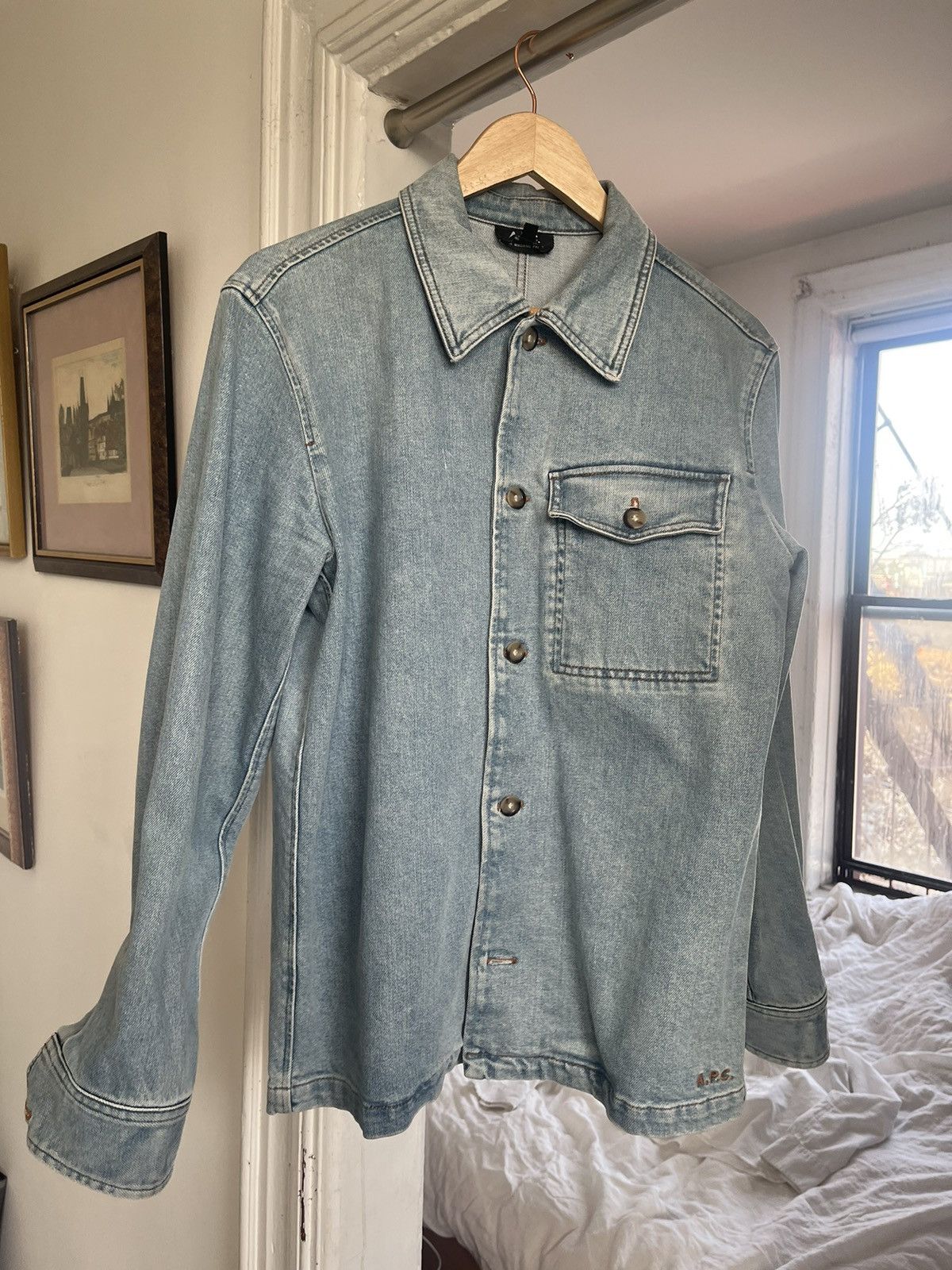 A.P.C. APC Pierre Brodée stonewashed denim jacket, near-mint (SS23) Size US XS / EU 42 / 0 - 1 Thumbnail